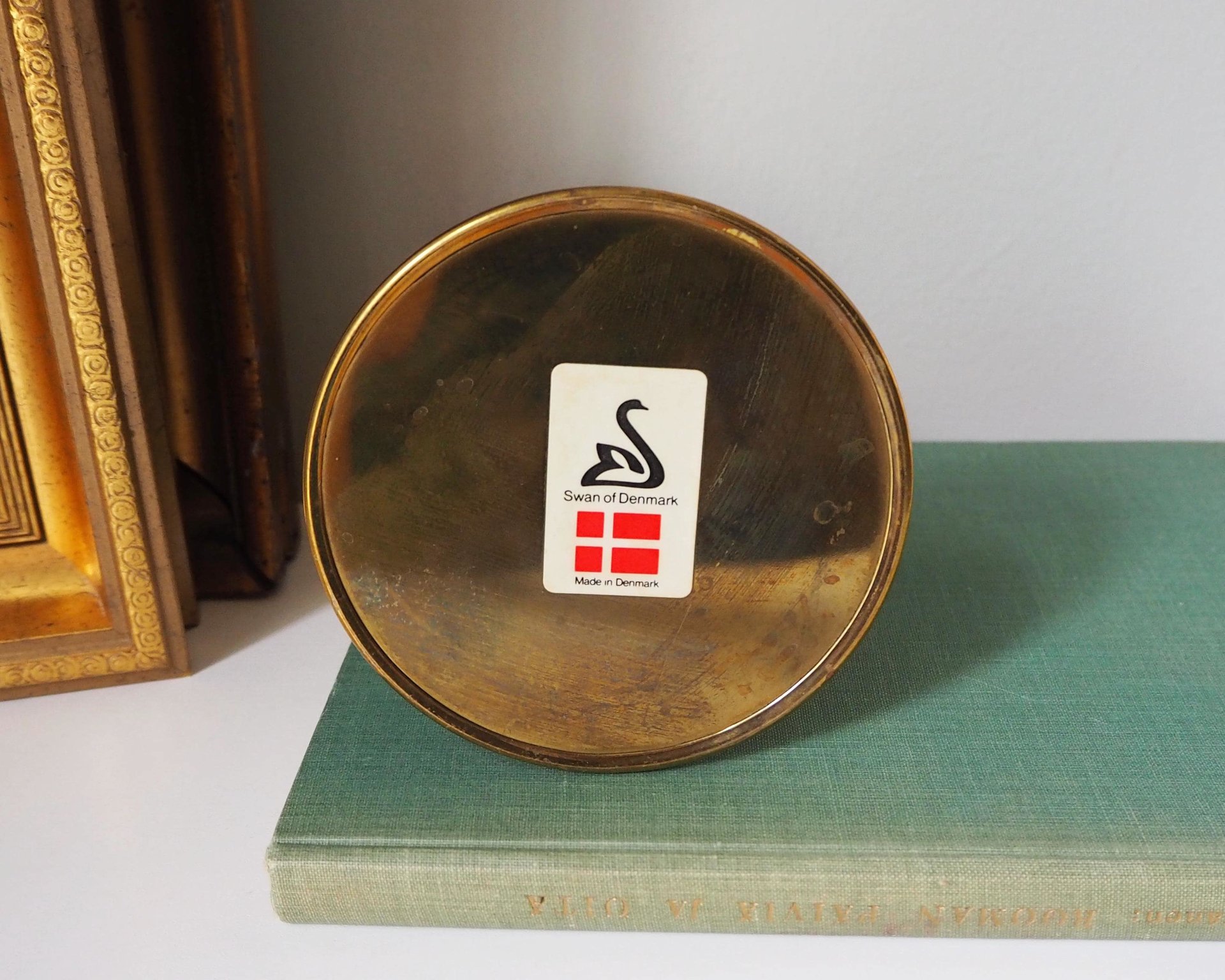 Vintage candlestick holder | Brass candlestick holder | Made in Denmark | Simple candlestick holder | Scandinavian candlestick holder