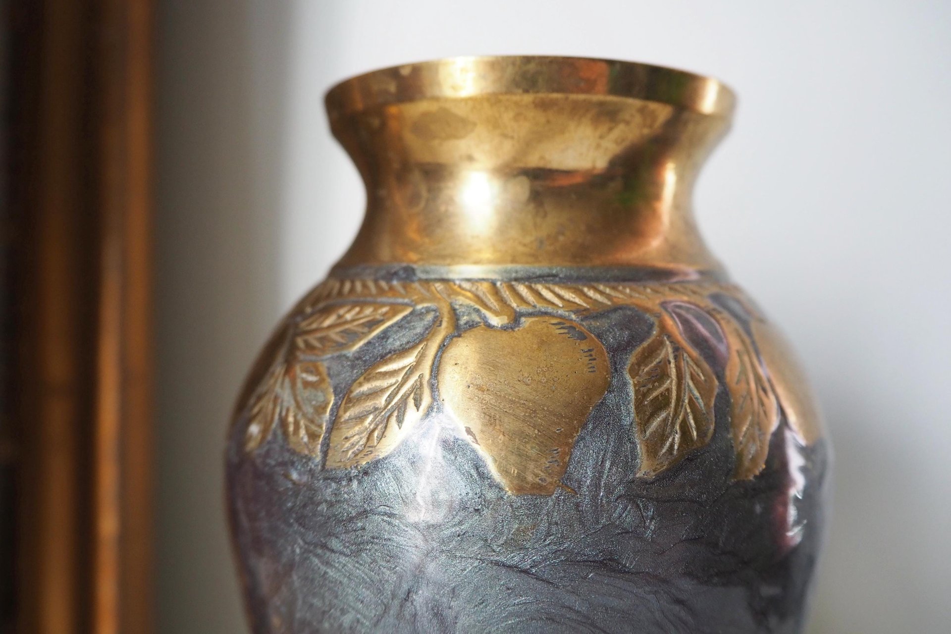 Vintage brass vase | Enameled vase with a fruit motif | Vintage vase | Brass and enamel vase | Chunky vase | Brass vase