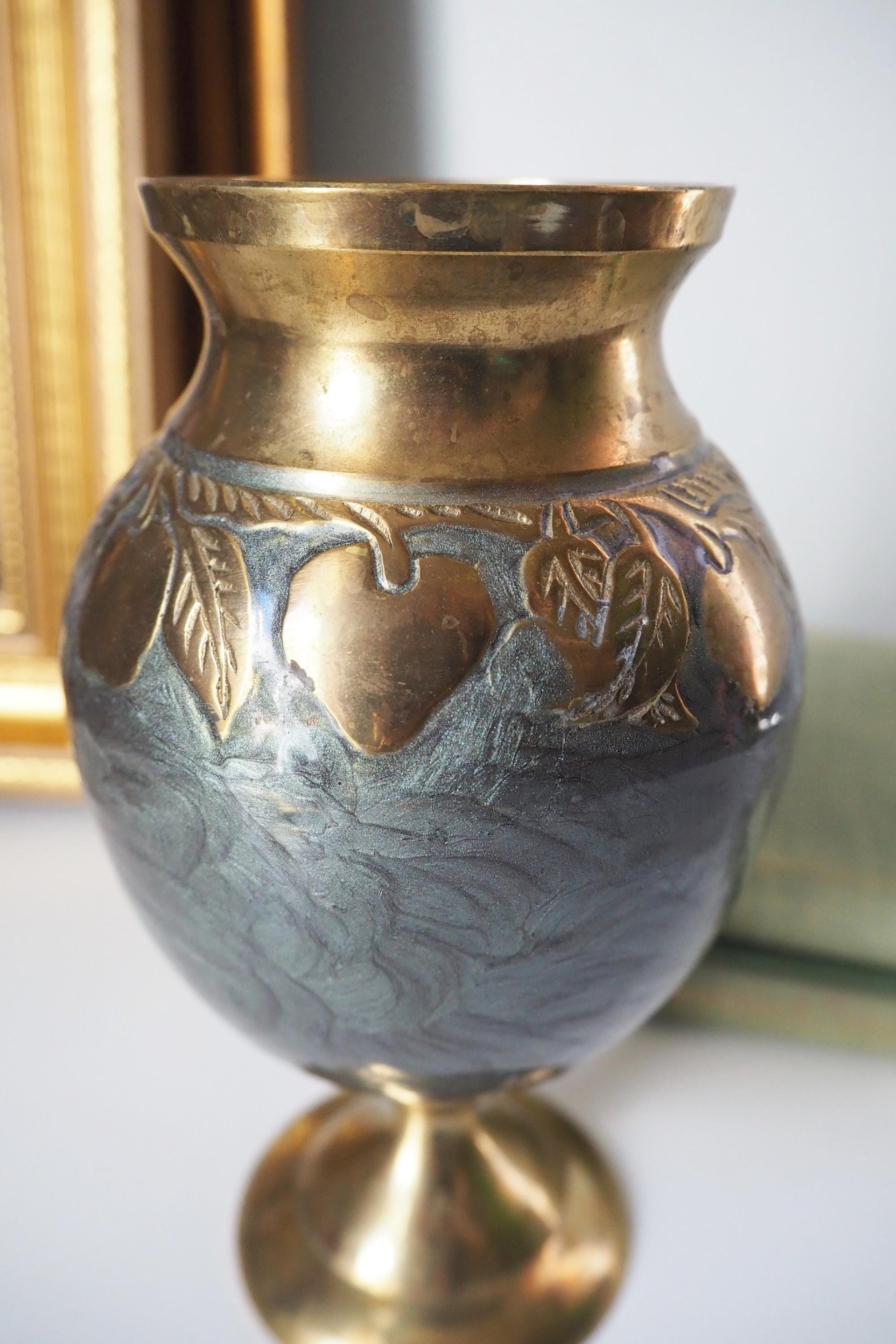 Vintage brass vase | Enameled vase with a fruit motif | Vintage vase | Brass and enamel vase | Chunky vase | Brass vase