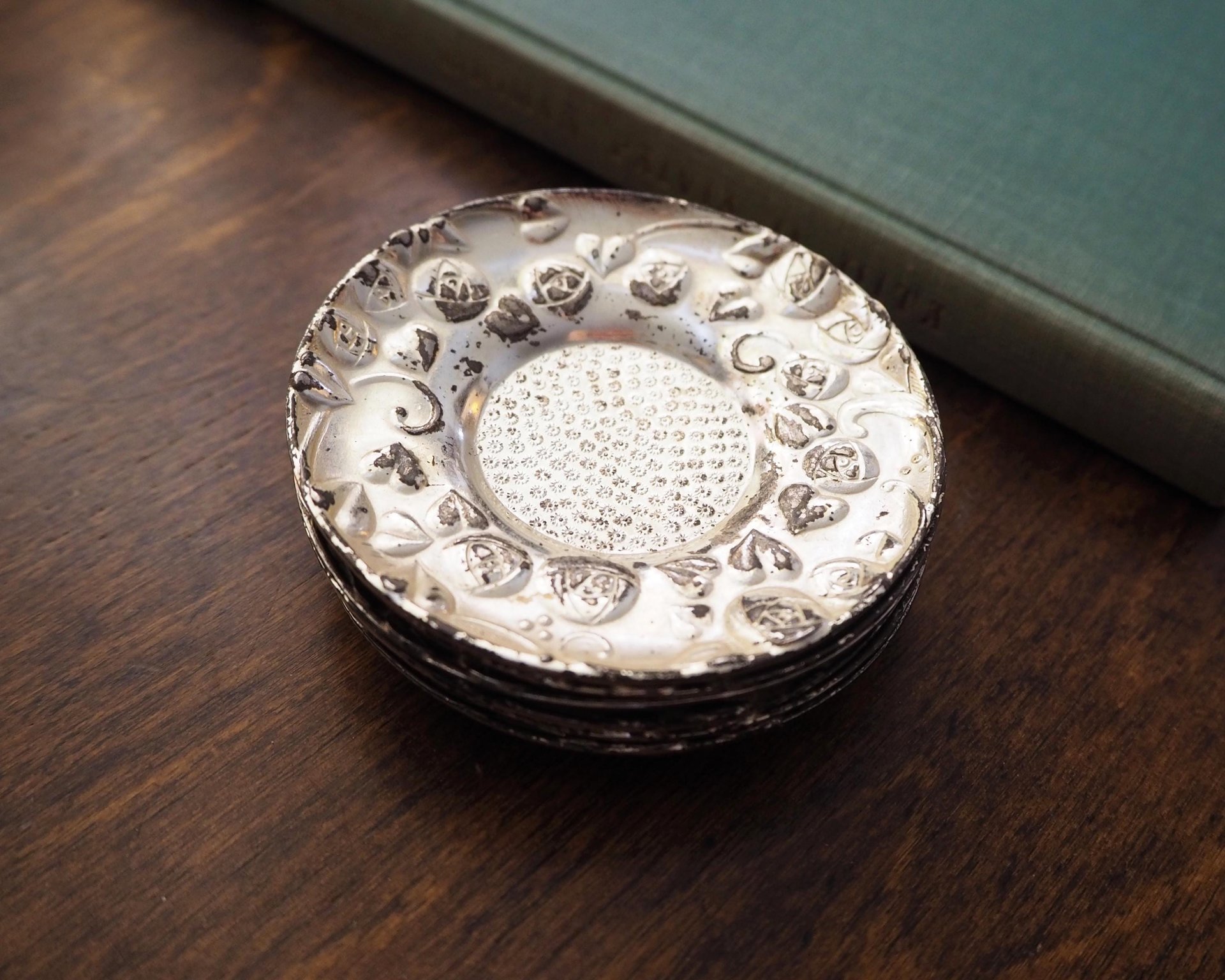 Set of six vintage coasters | Set of silver plated tiny coasters | Vintage silver plated coasters | Silver plated coasters
