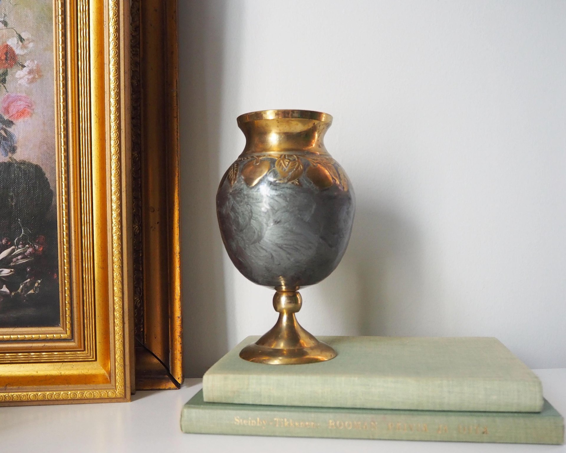 Vintage brass vase | Enameled vase with a fruit motif | Vintage vase | Brass and enamel vase | Chunky vase | Brass vase