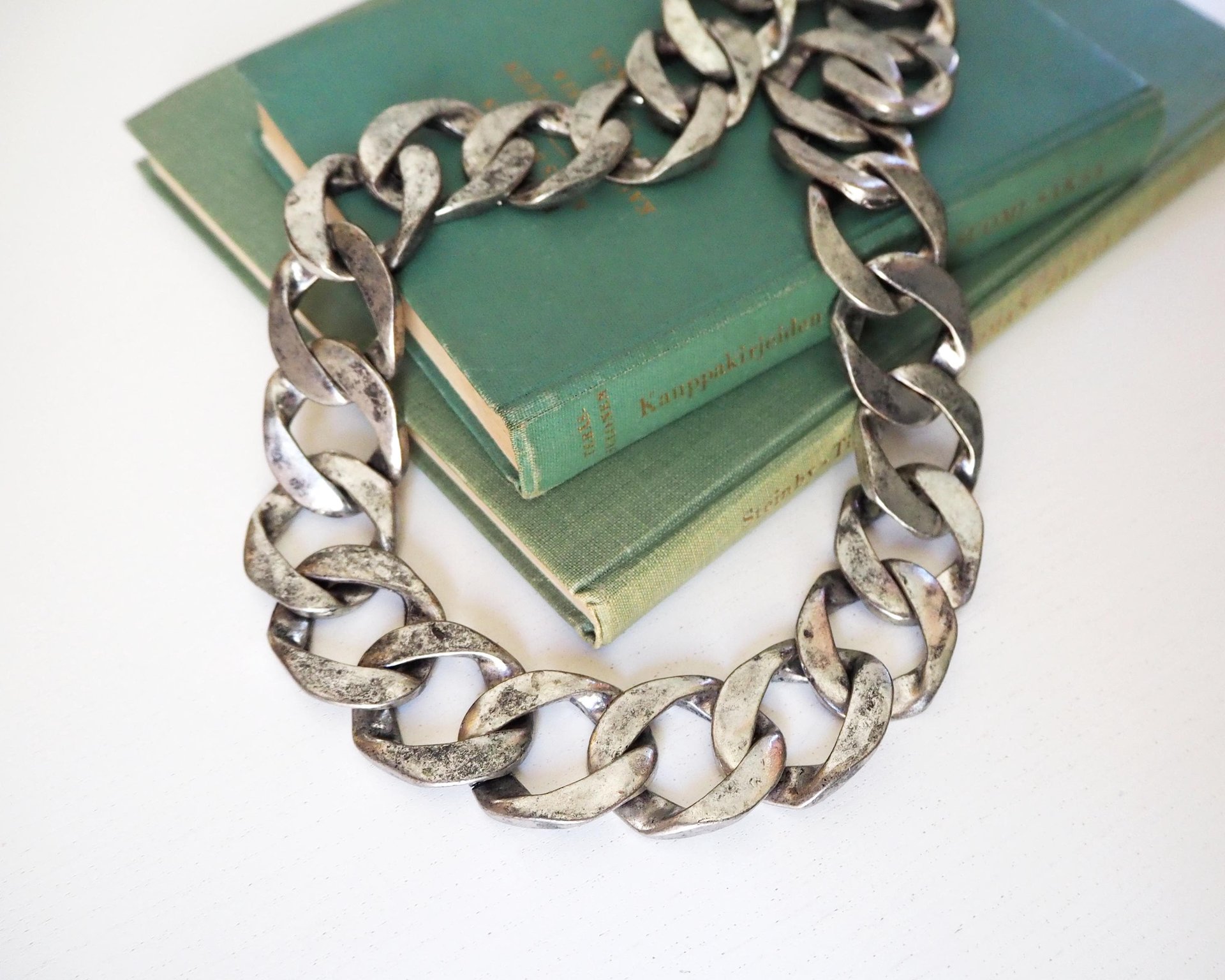 Vintage chunky necklace | Silver tone curb necklace | Vintage silver tone necklace | Vintage curb necklace | Thick silver necklace