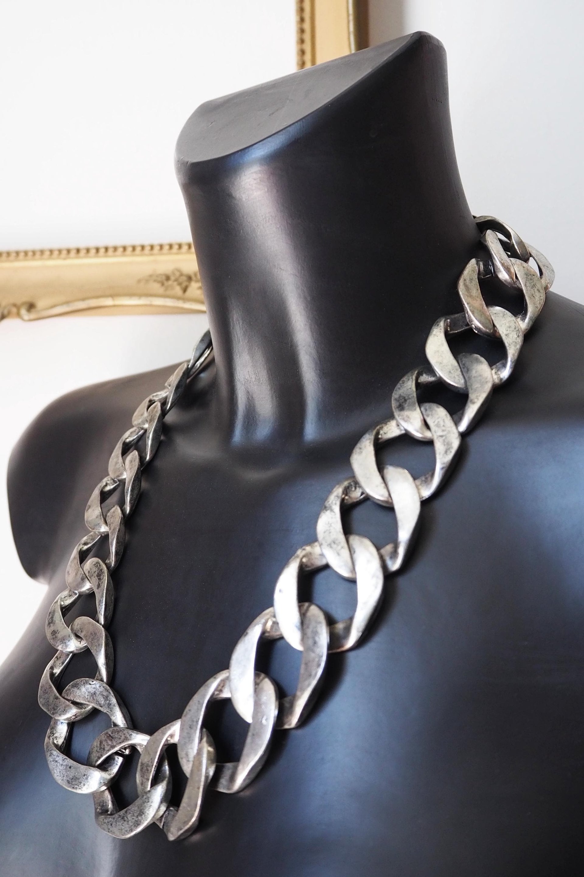 Vintage chunky necklace | Silver tone curb necklace | Vintage silver tone necklace | Vintage curb necklace | Thick silver necklace