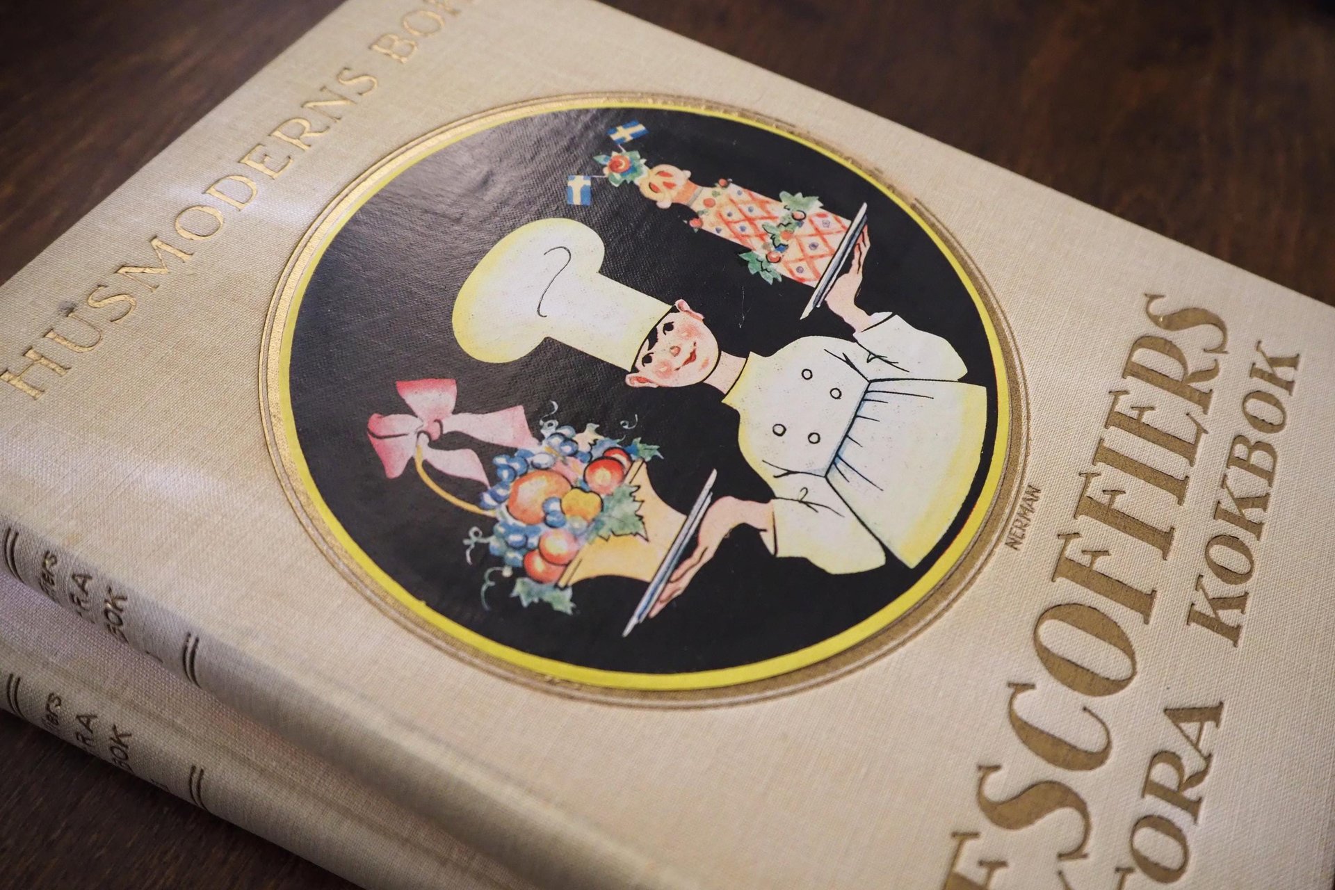 Vintage cookbooks | Escoffiers Stora Kokbok delar 1–2 | Vintage Swedish cookbooks | Swedish cookbooks | Auguste Escoffier | Husmoderns Bok