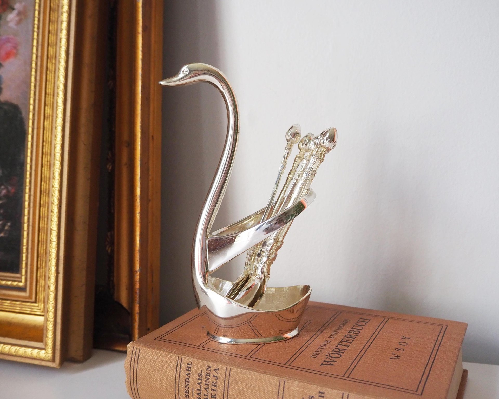 Vintage teaspoon set with swan holder | Vintage silver plated spoons | Silver plated spoons with spoon holder | Swan spoon holder