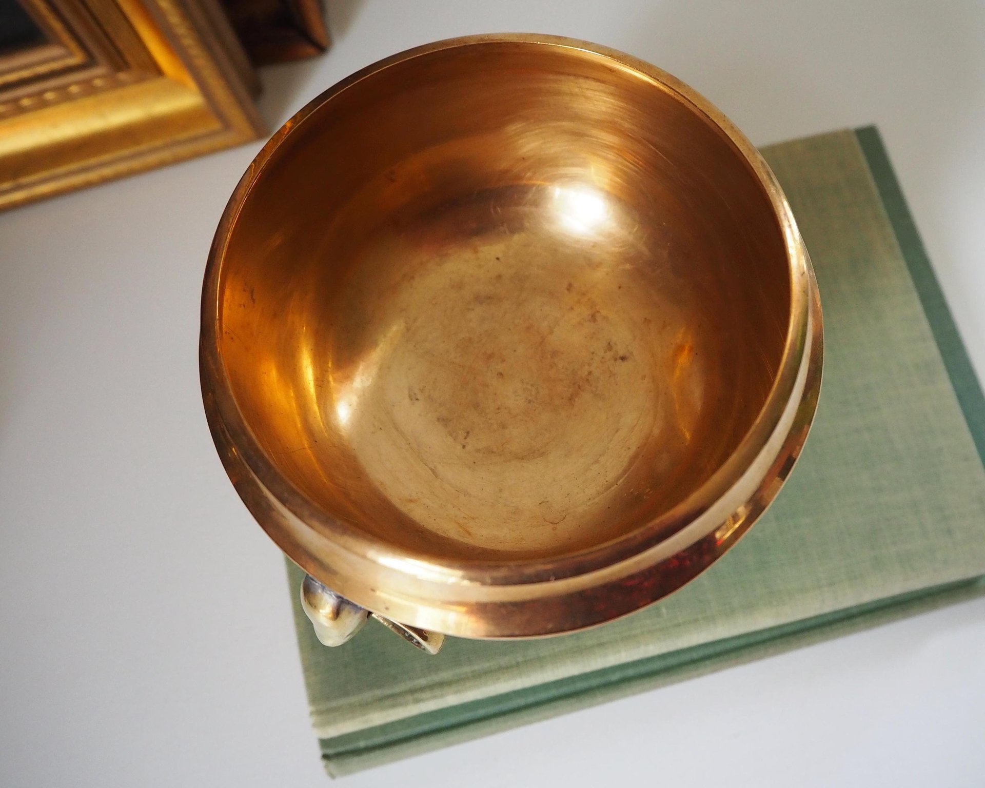 Vintage brass footed bowl | Malm brass bowl | Brass footed bowl | Ringed brass bowl | Brass bowl | Made in Sweden | Vintage Malm bowl