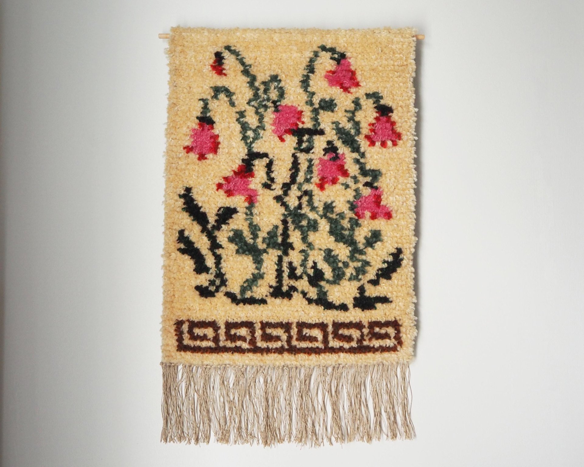 Vintage wall hanging | Floral wall tapestry | Scandinavian wall hanging | Vintage wall tapestry | Handmade wool wall hanging