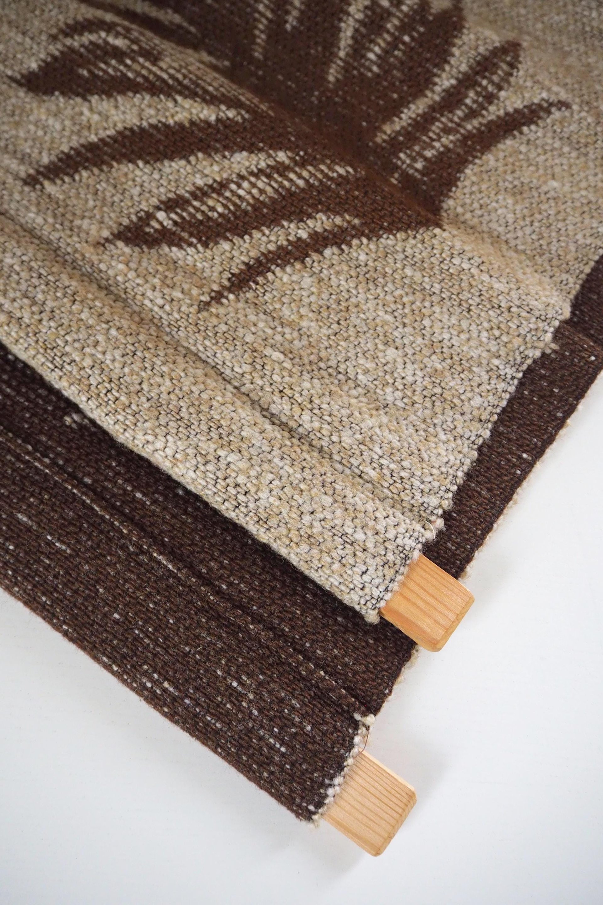 Vintage wall hanging | Long wall hanging | Scandinavian woven textile | Brown and beige wall hanging | Retro wall hanging