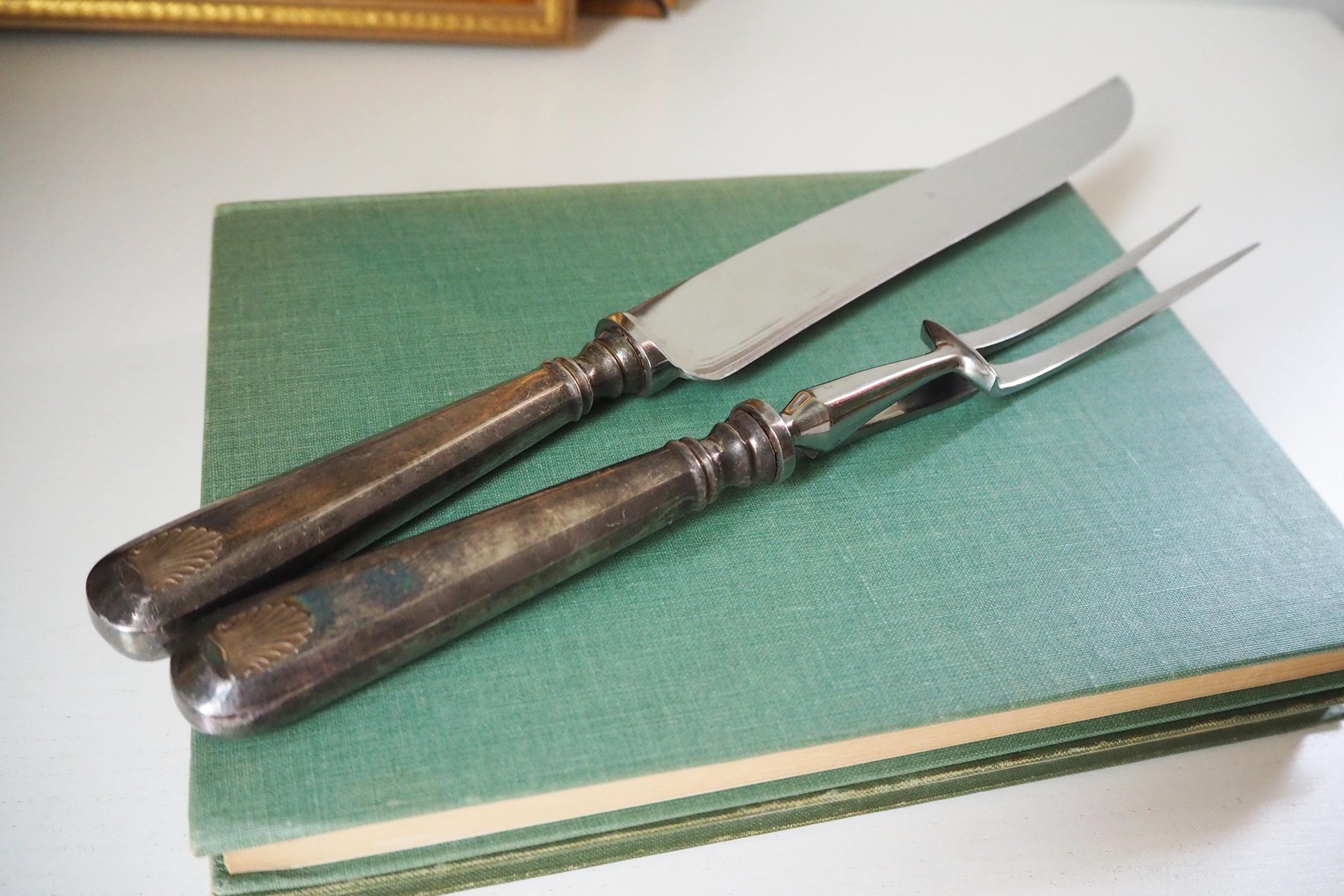 Vintage carving set | Sheffield carving knife and fork | Vintage stainless steel carving set | Alpacca silver carving set