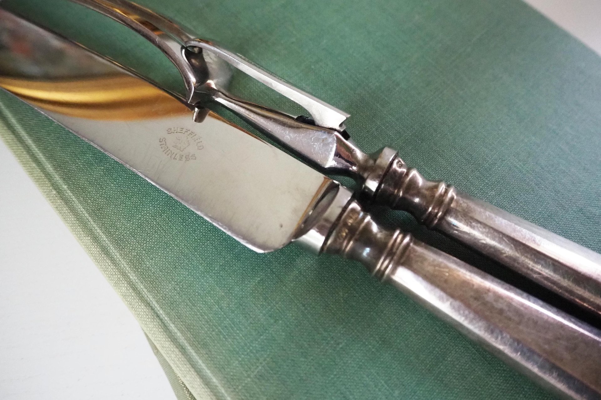 Vintage carving set | Sheffield carving knife and fork | Vintage stainless steel carving set | Alpacca silver carving set