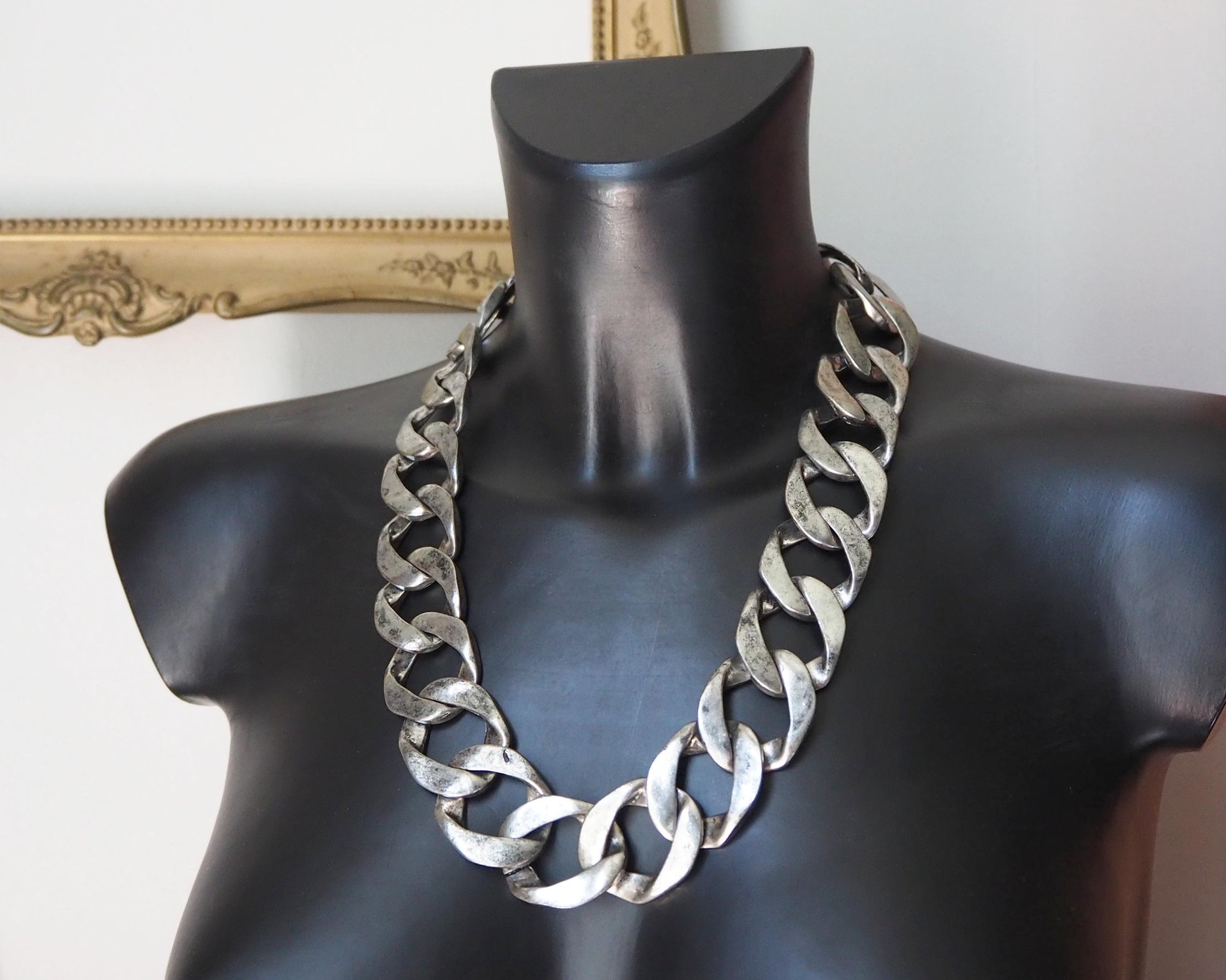 Vintage chunky necklace | Silver tone curb necklace | Vintage silver tone necklace | Vintage curb necklace | Thick silver necklace