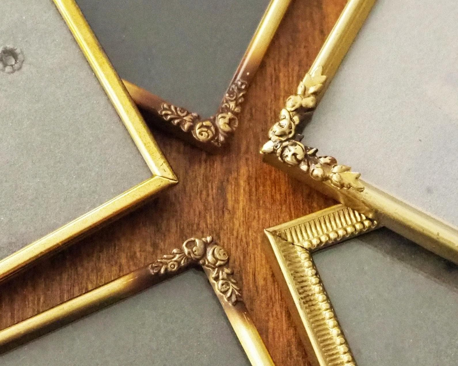 Set of five vintage photo frames | Mismatched photo frames | Set of five brass vintage frames | Vintage brass picture frames