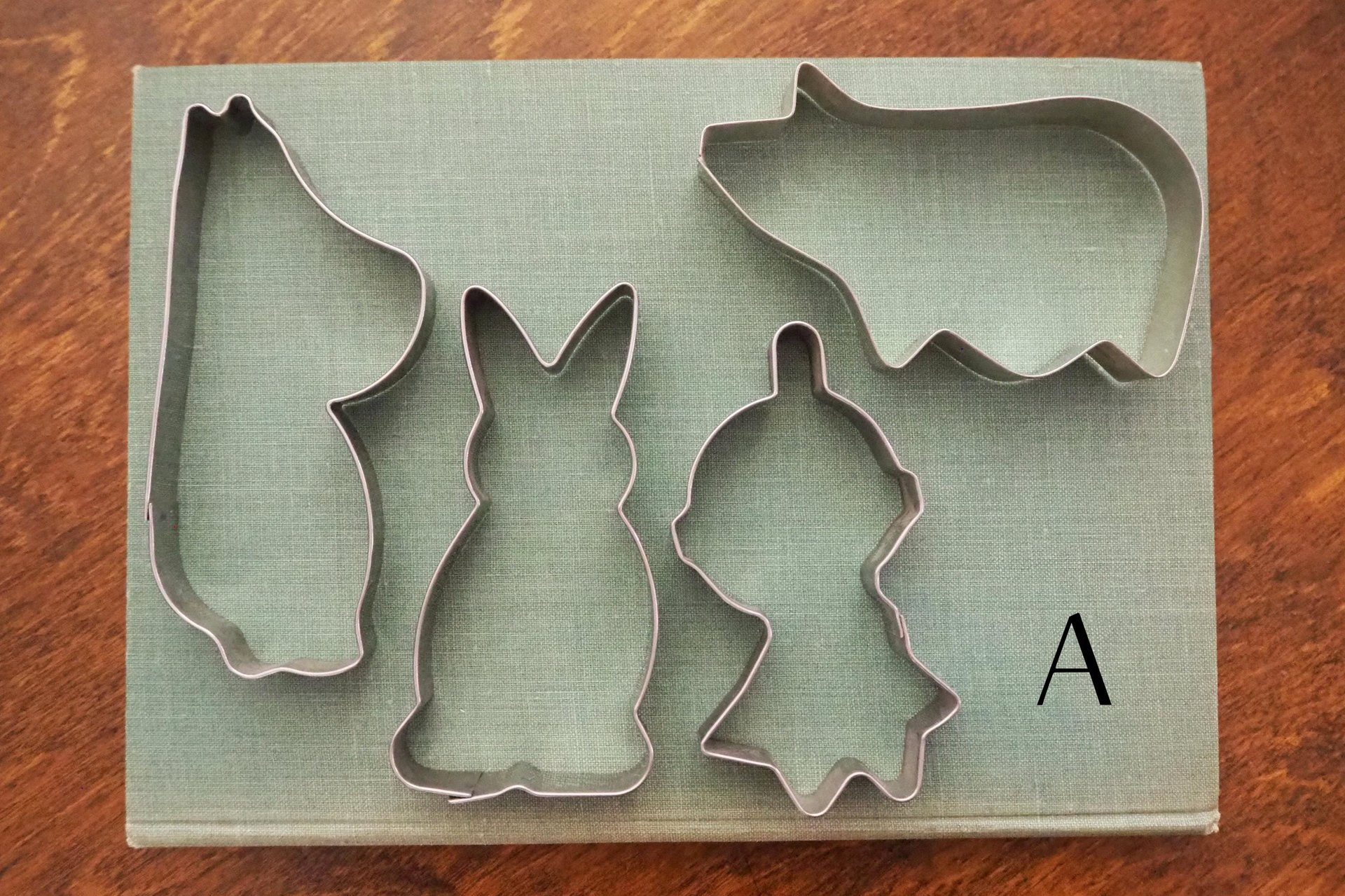 Vintage gingerbread shapes | Vintage gingerbread molds | Moomin gingerbread shapes | Christmas baking molds | Vintage kitchen decor