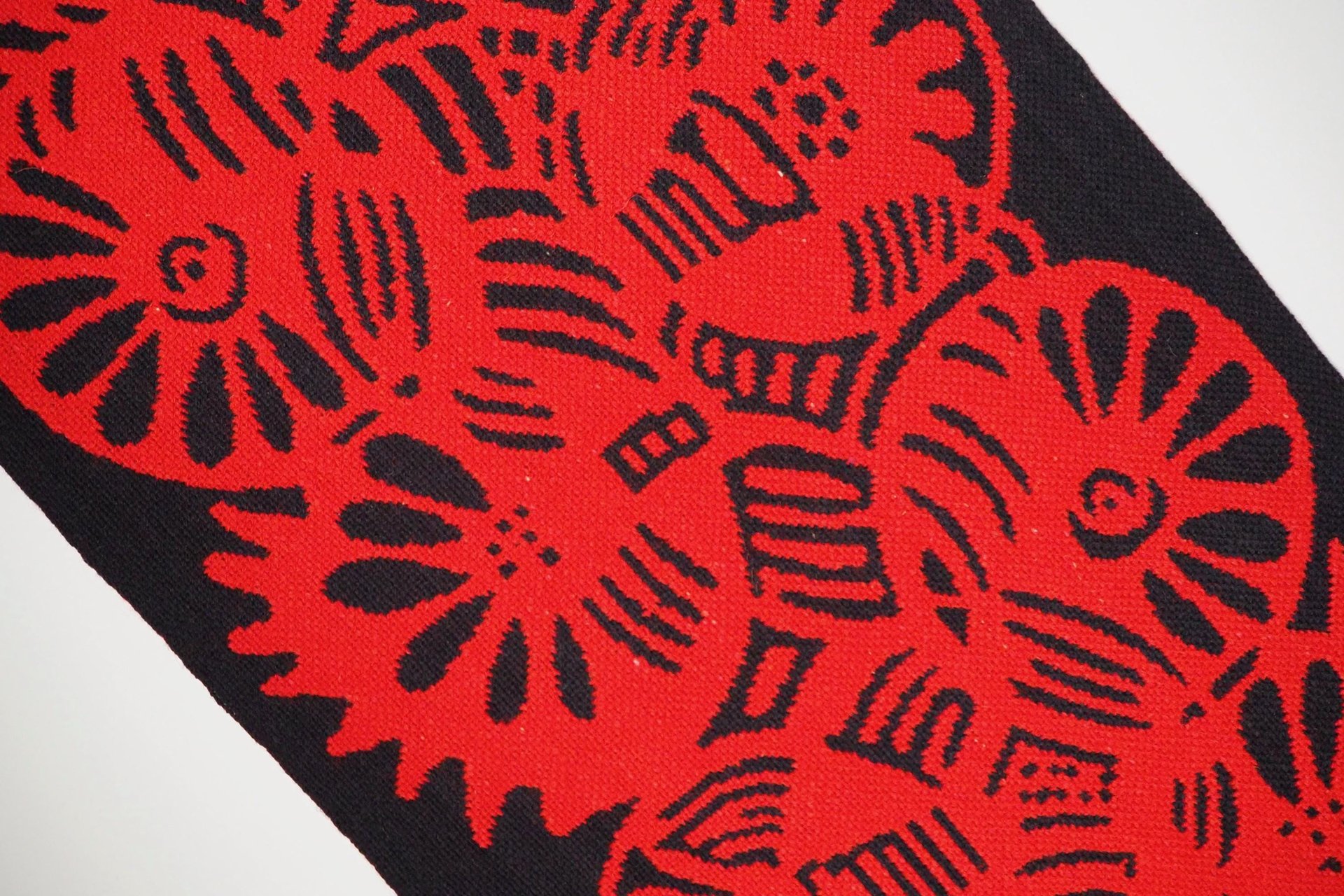 Vintage wall hanging | Red and black wall hanging | Geometric wall hanging | Scandinavian wall hanging | Handmade wall tapestry