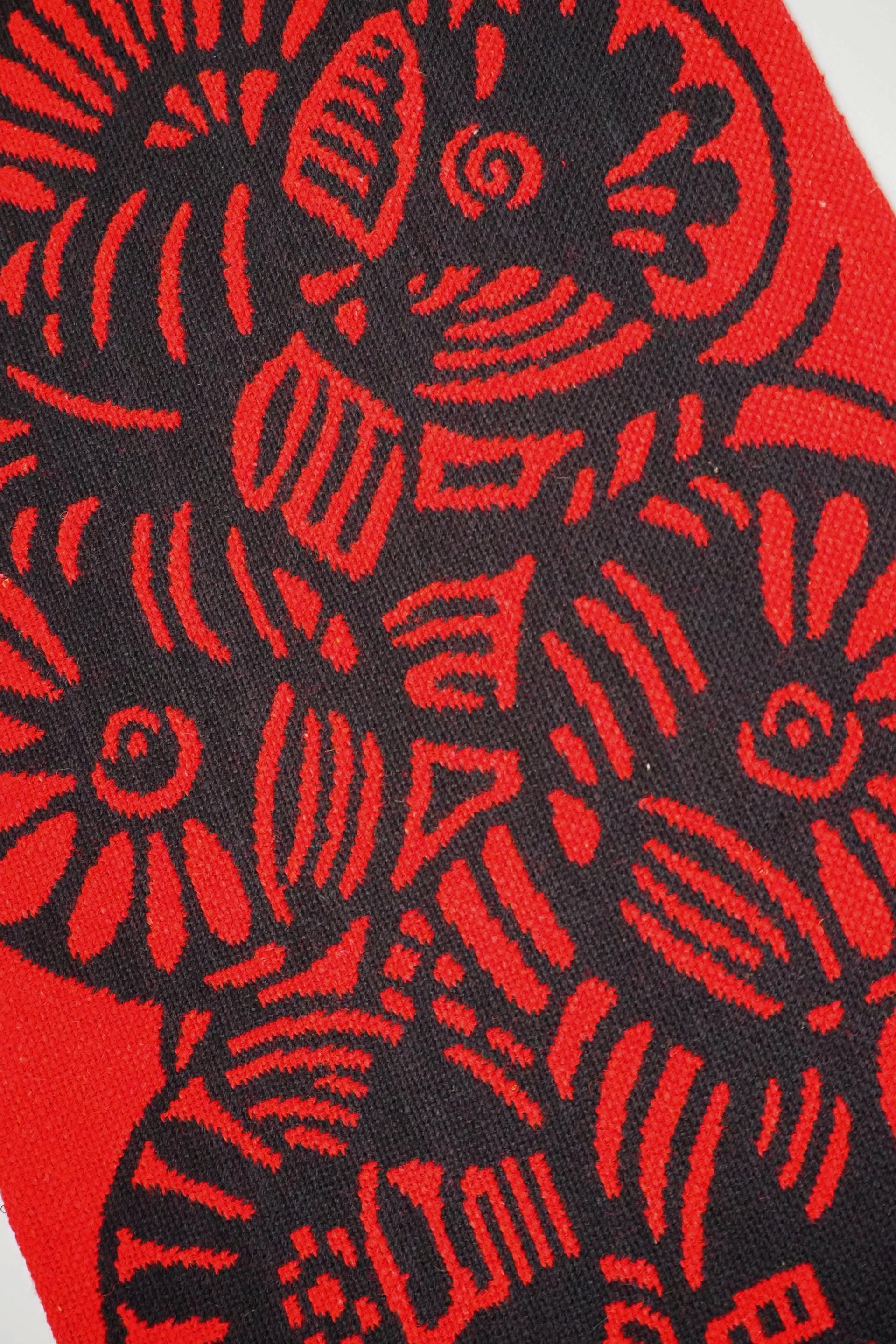 Vintage wall hanging | Red and black wall hanging | Geometric wall hanging | Scandinavian wall hanging | Handmade wall tapestry