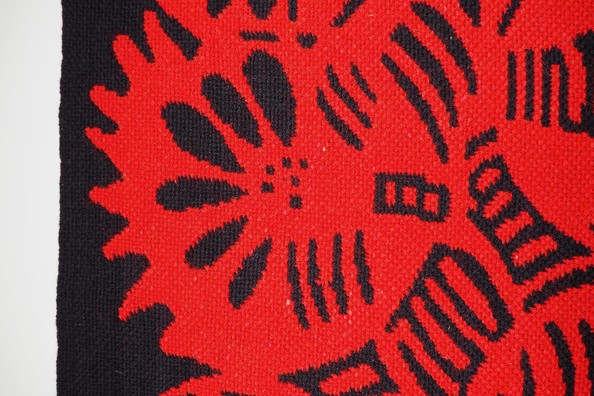 Vintage wall hanging | Red and black wall hanging | Geometric wall hanging | Scandinavian wall hanging | Handmade wall tapestry