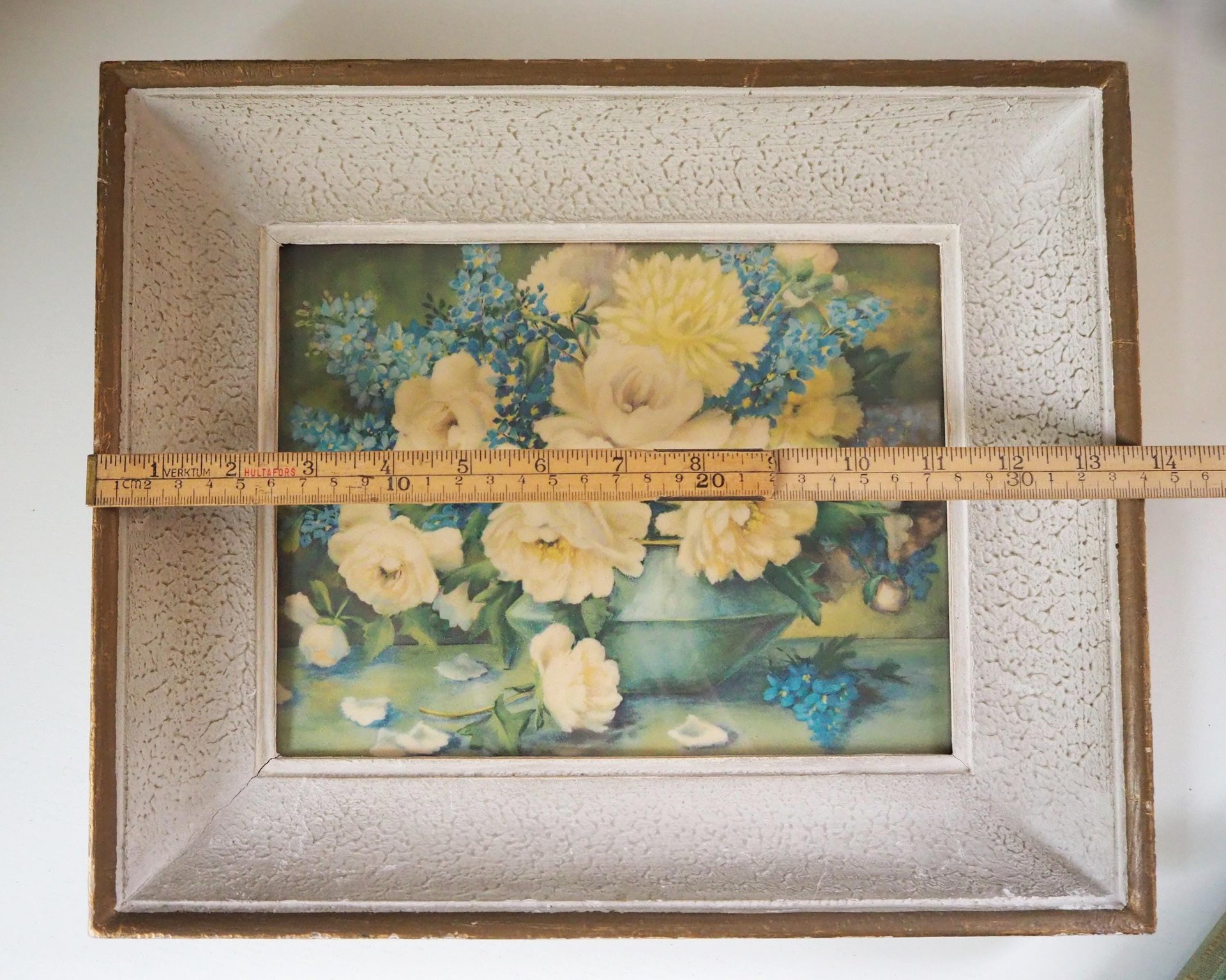 Vintage wall art | Vintage floral print | Framed vintage print | Framed floral print | Yellow florals wall art | Vintage floral wall art