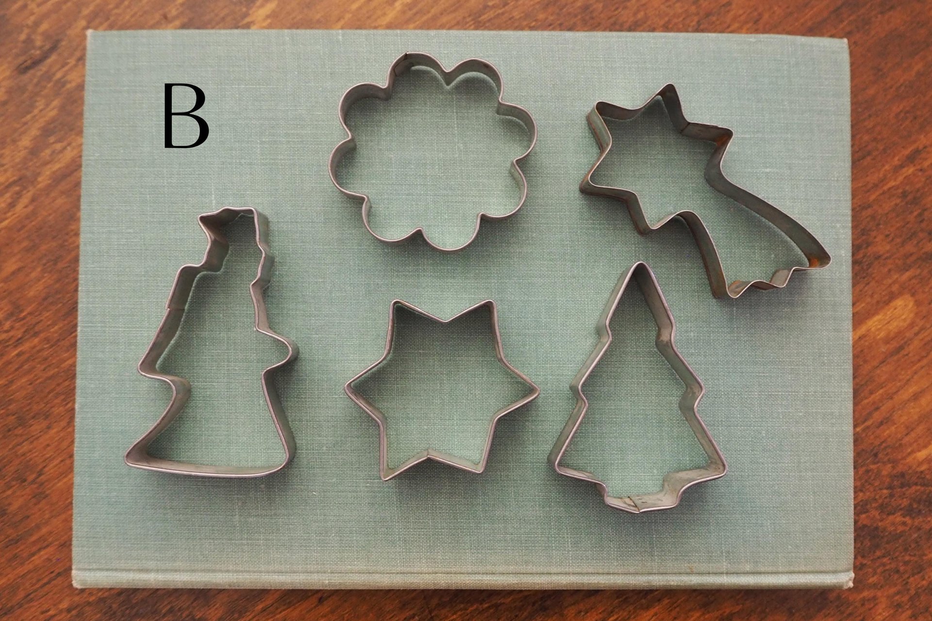 Vintage gingerbread shapes | Vintage gingerbread molds | Moomin gingerbread shapes | Christmas baking molds | Vintage kitchen decor