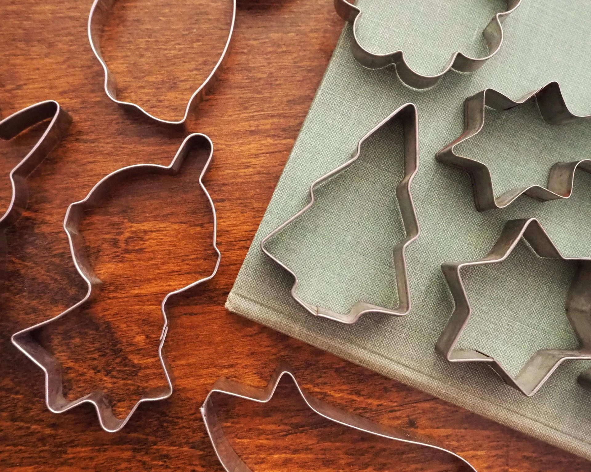 Vintage gingerbread shapes | Vintage gingerbread molds | Moomin gingerbread shapes | Christmas baking molds | Vintage kitchen decor