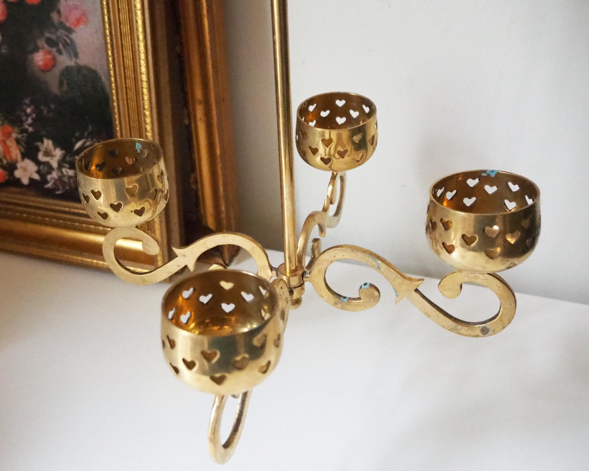 Vintage hanging tealight candle holder | Vintage candelabrum | Hanging brass candelabrum | Hanging brass votive candelabrum