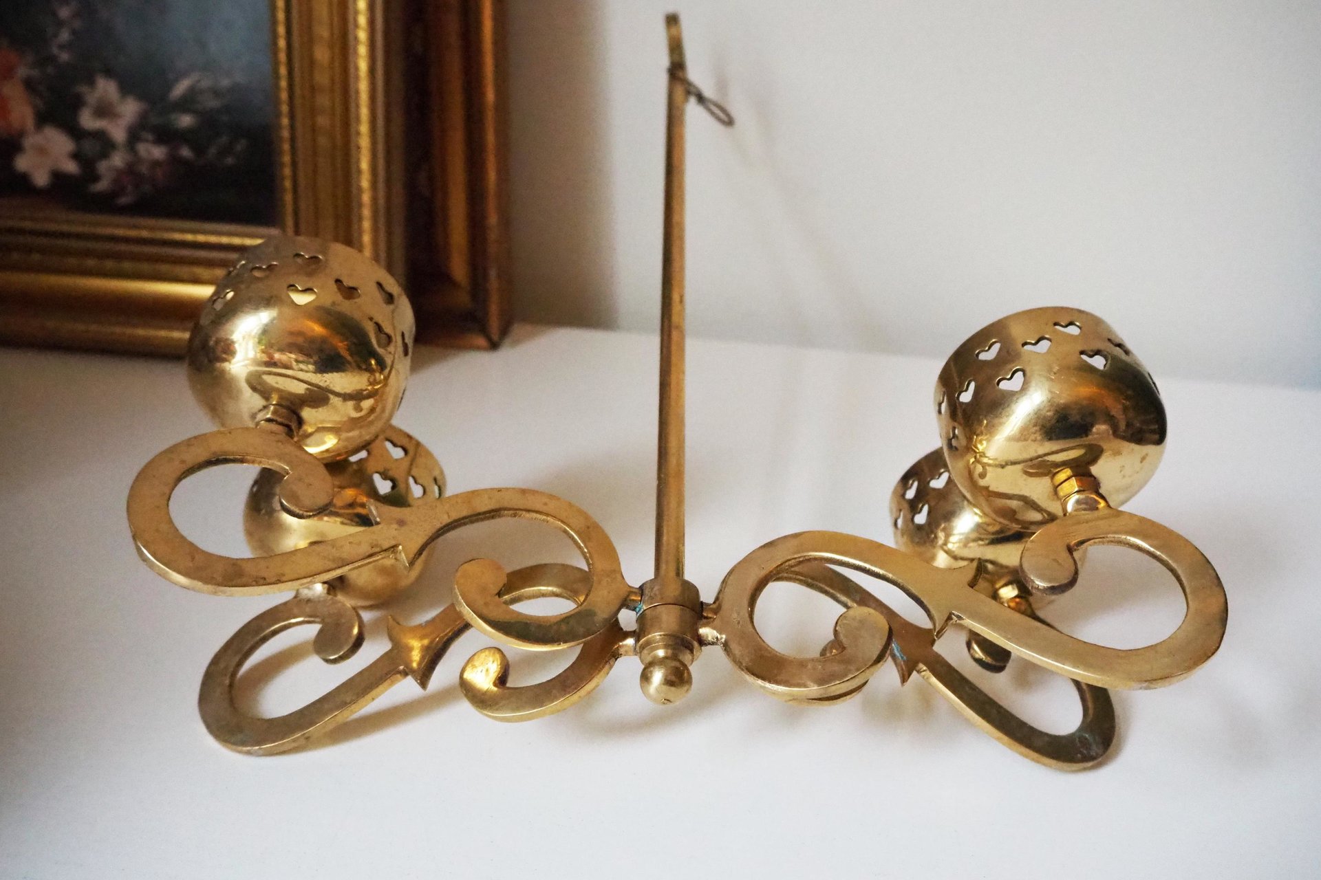 Vintage hanging tealight candle holder | Vintage candelabrum | Hanging brass candelabrum | Hanging brass votive candelabrum