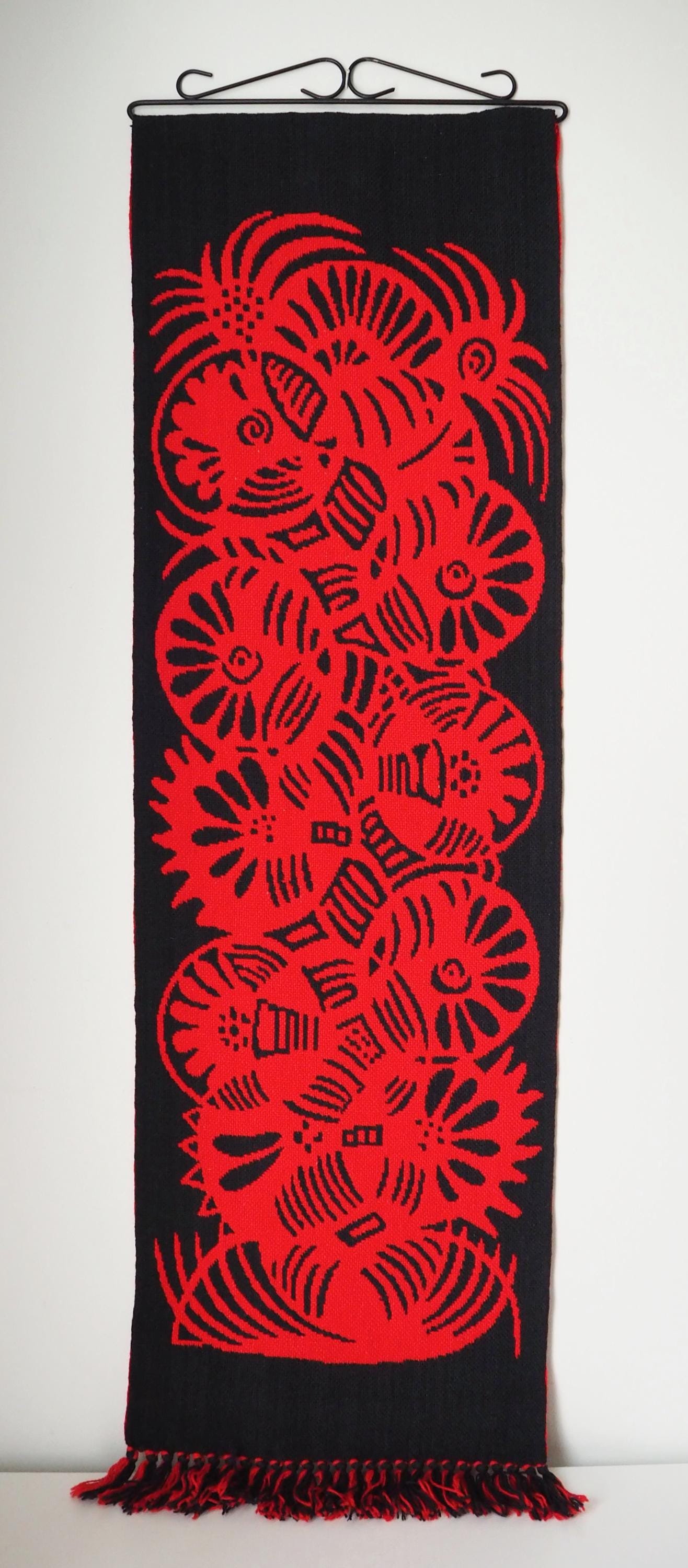 Vintage wall hanging | Red and black wall hanging | Geometric wall hanging | Scandinavian wall hanging | Handmade wall tapestry