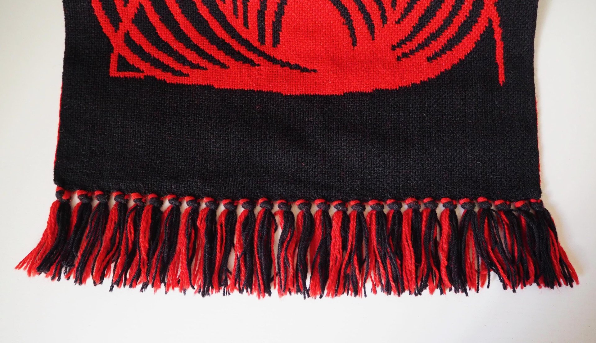 Vintage wall hanging | Red and black wall hanging | Geometric wall hanging | Scandinavian wall hanging | Handmade wall tapestry