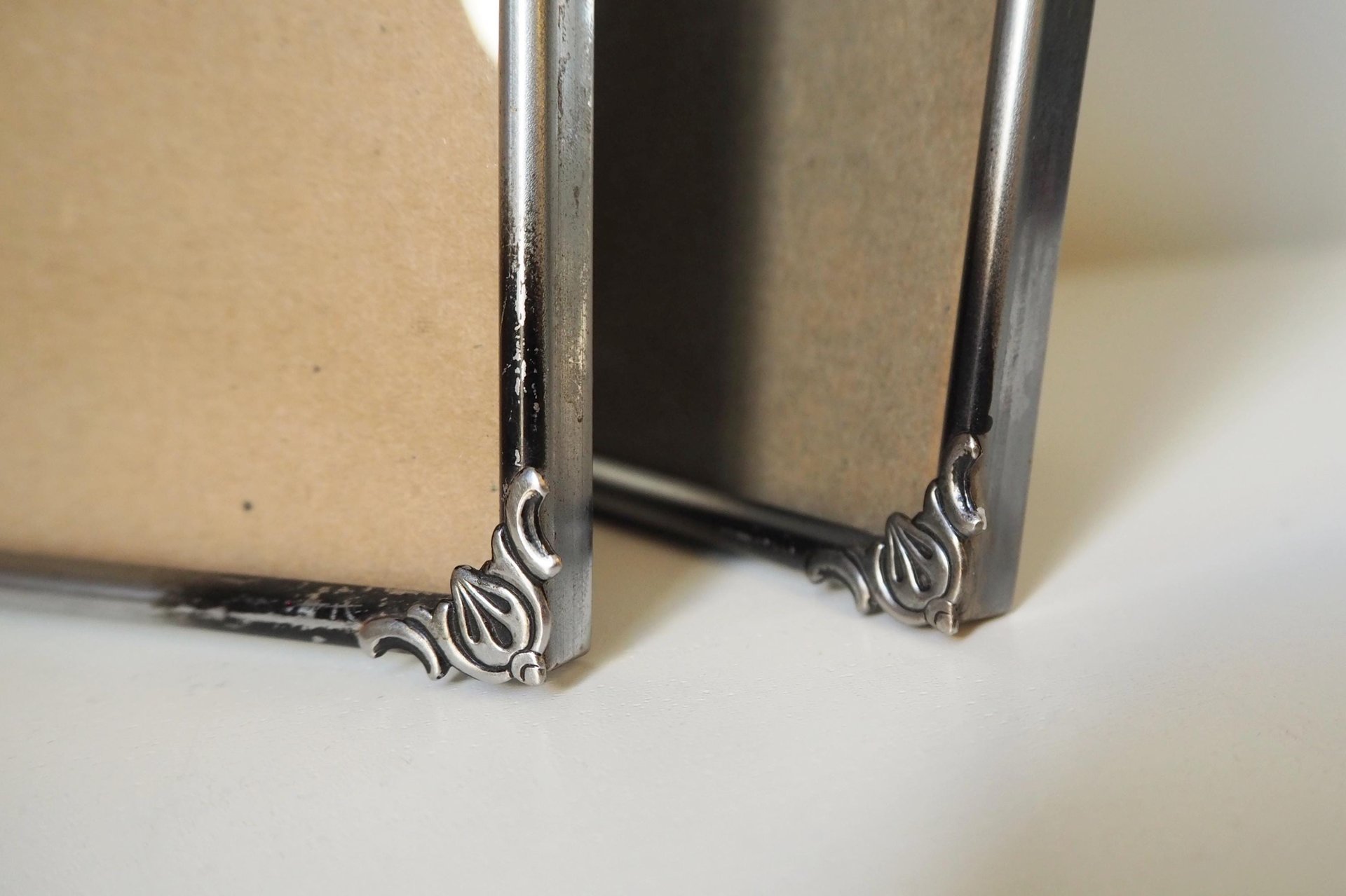 Set of two vintage silver plated photo frames | Silver plated photo frames 12x17 cm | Vintage picture frames | Matching frames