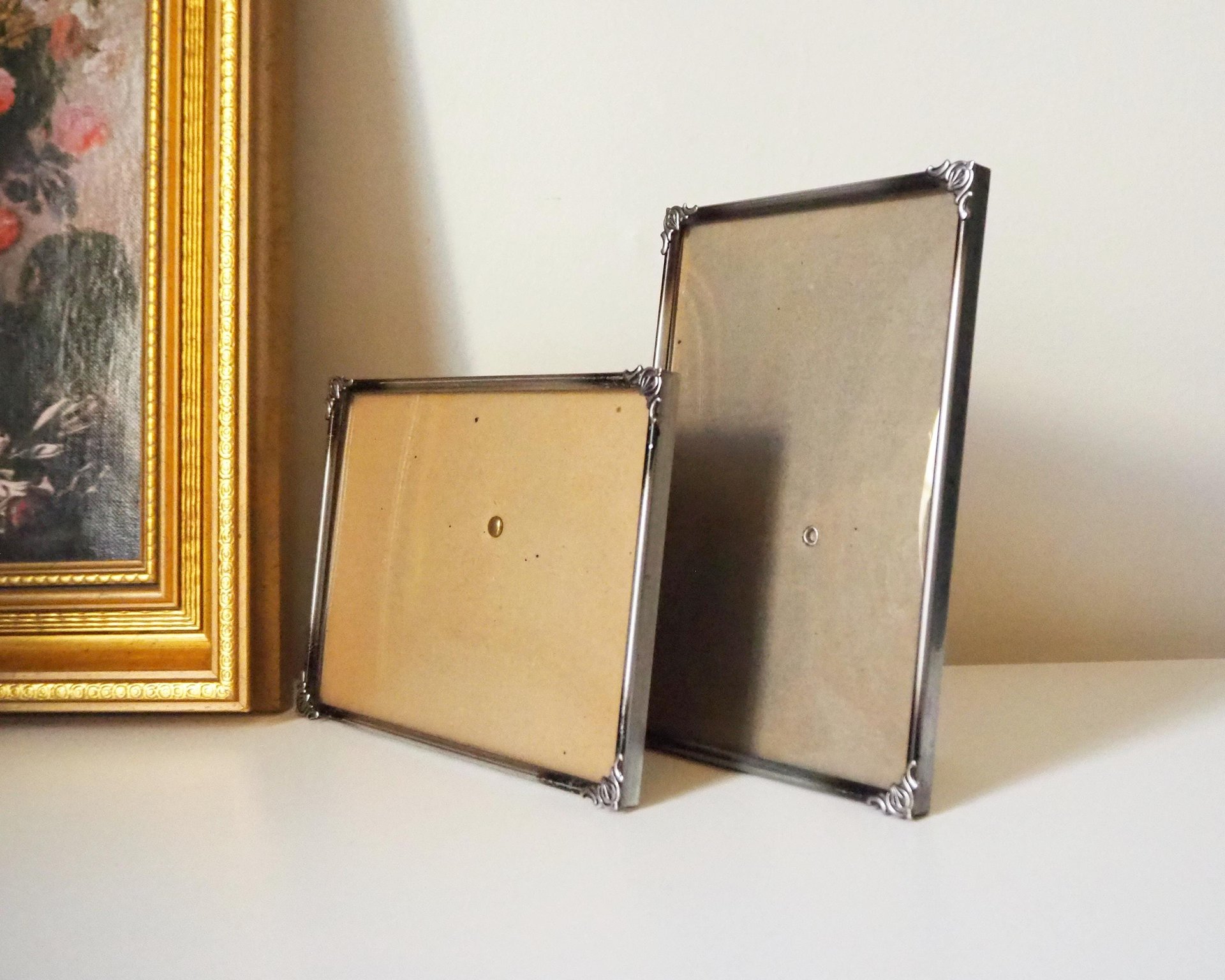 Set of two vintage silver plated photo frames | Silver plated photo frames 12x17 cm | Vintage picture frames | Matching frames