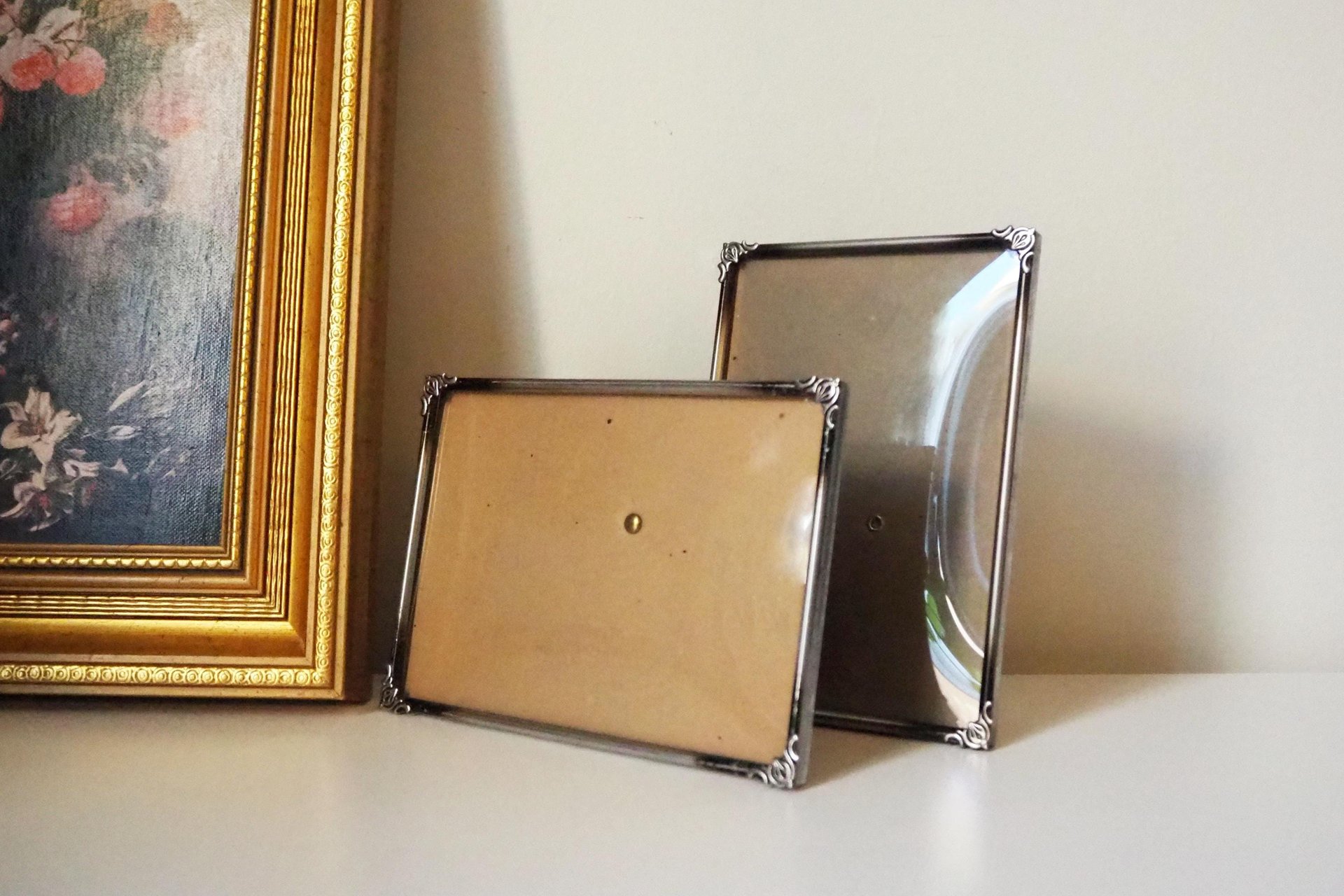 Set of two vintage silver plated photo frames | Silver plated photo frames 12x17 cm | Vintage picture frames | Matching frames