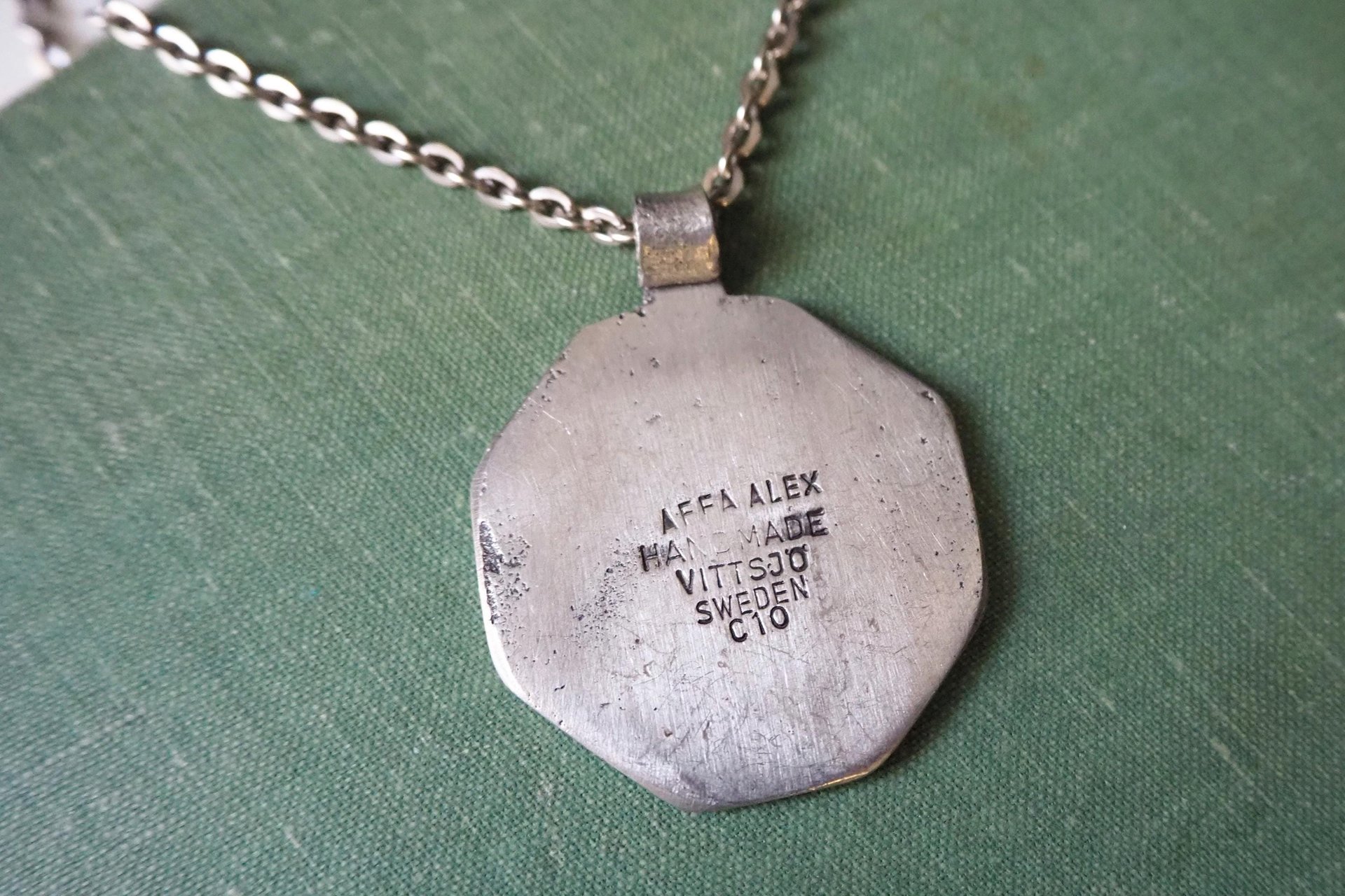Vintage pewter pendant | Affa Alex Vittsjö pendant | Swedish pewter pendant | Vintage Vittsjö pewter pendant