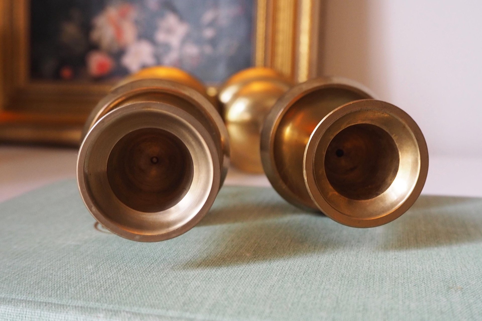 Set of two vintage candlestick holders | Brass candlestick holders | Barley twist brass candlestick holders | Twisted candlestick holders