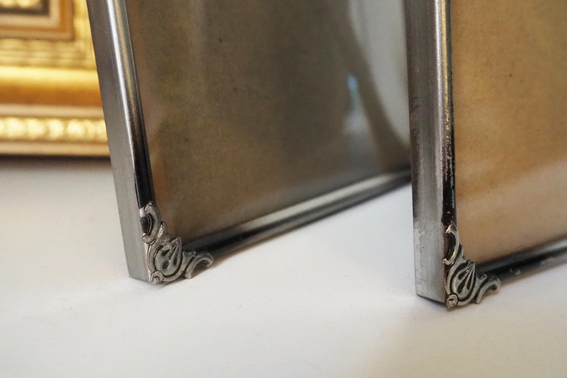 Set of two vintage silver plated photo frames | Silver plated photo frames 12x17 cm | Vintage picture frames | Matching frames