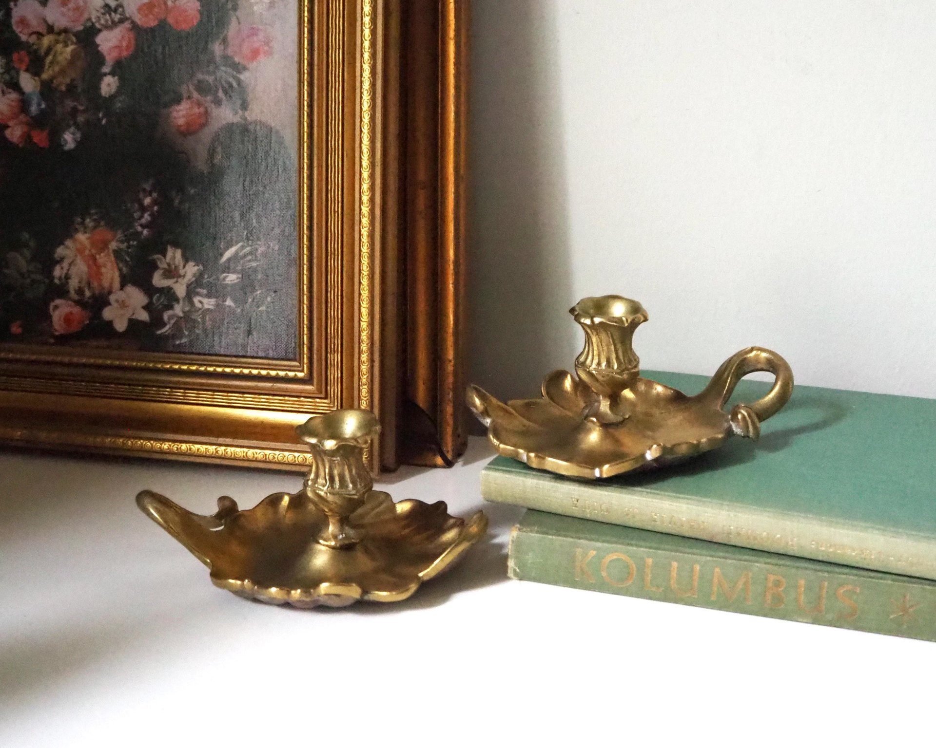 Set of two vintage chamber candlestick holders | Chamber candlestick holders | Antique bronze candleholders | Antique chamber candle holders