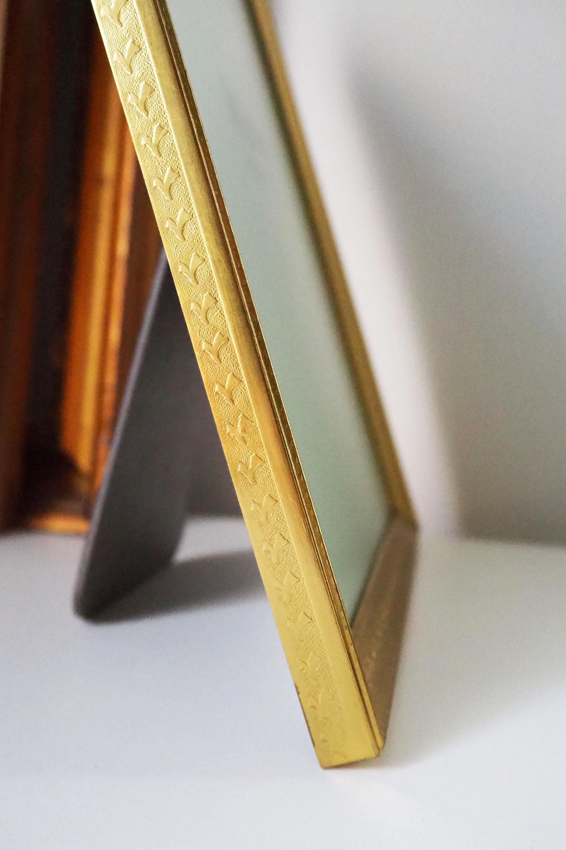 Vintage photo frame 18x24 cm | Vintage brass frame | Brass picture frame | Vintage ML-Rammer picture frame | Danish photo frame