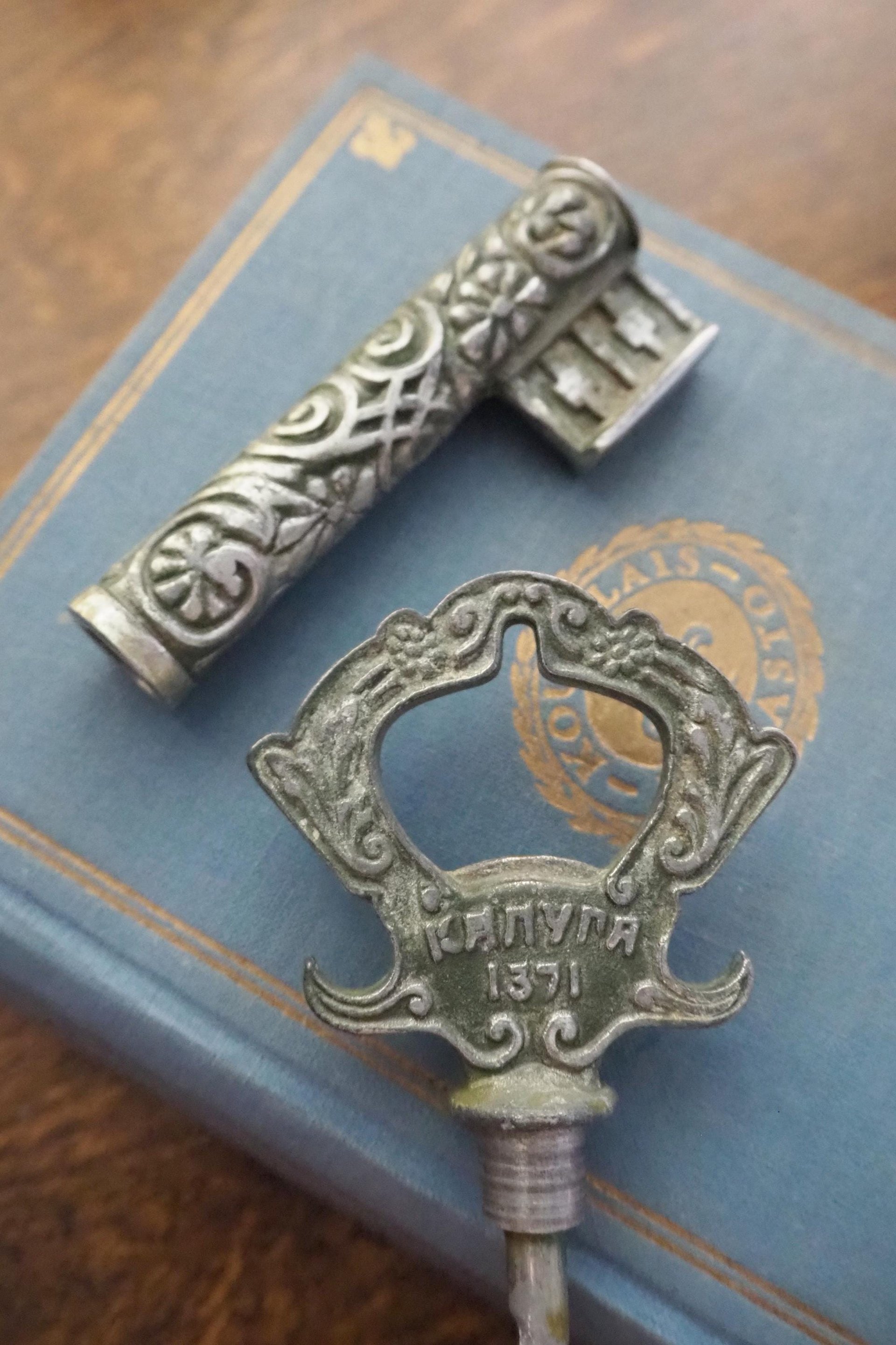 Vintage bottle opener | Bottle opener and corkscrew | Key shaped bottle opener | Soviet bottle opener | Kaluga 1371 | USSR bottle opener