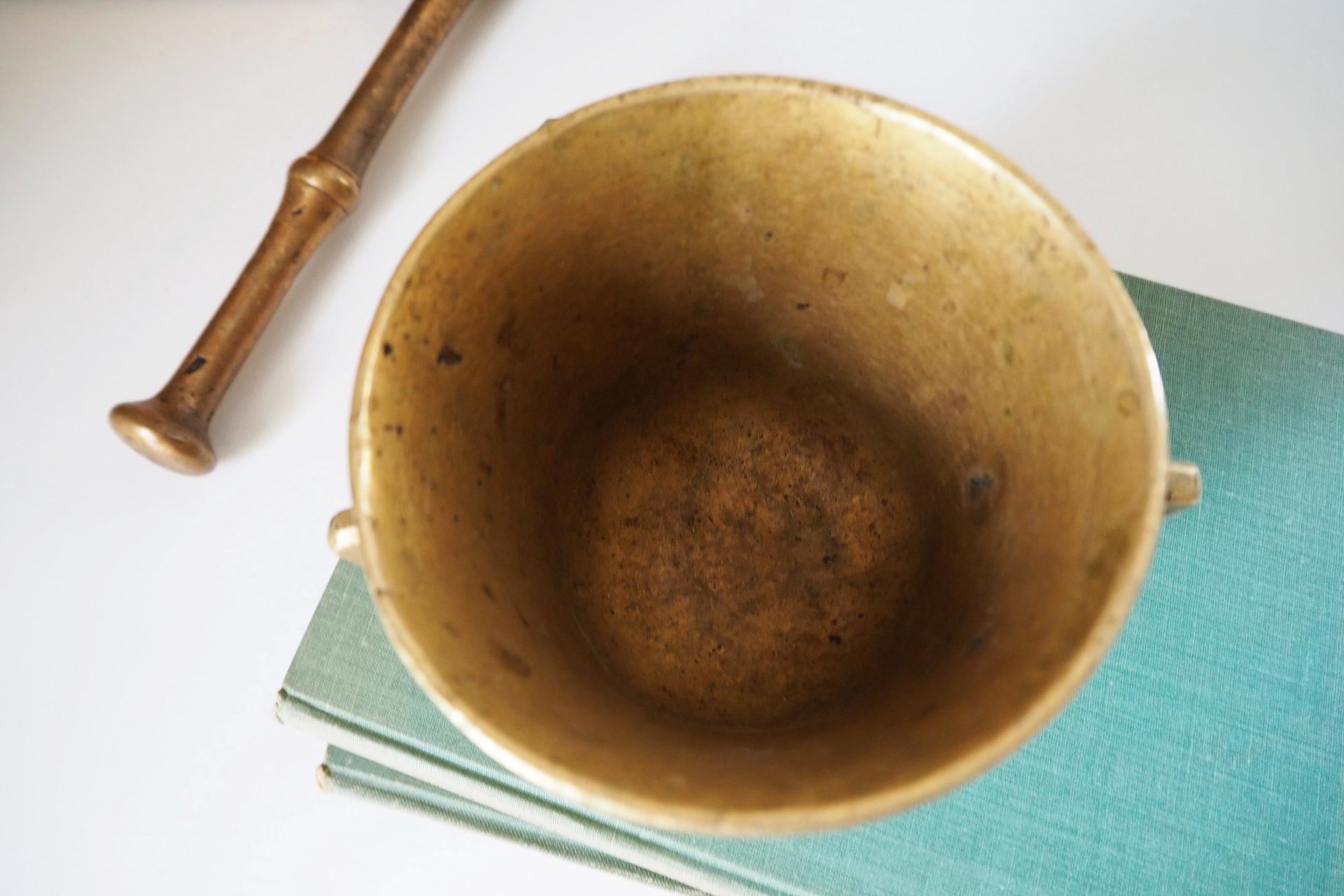 Vintage brass mortar and pestle | Heavy brass mortar | Vintage brass mortar | Large brass mortar set | Antique mortar set