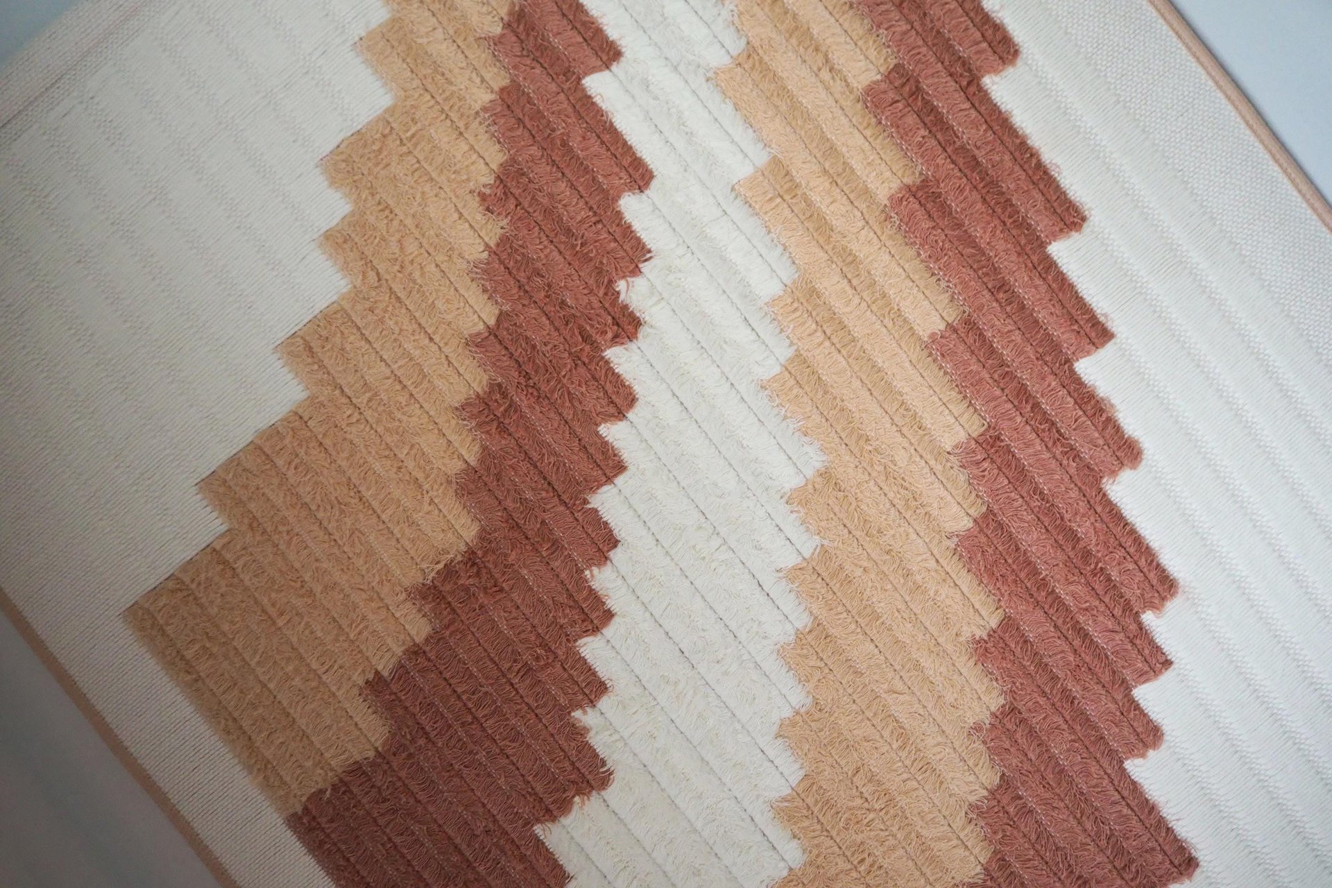 Vintage wall hanging | Large wall hanging | Vintage pink wall hanging | Scandinavian woven textile | Made in Finland
