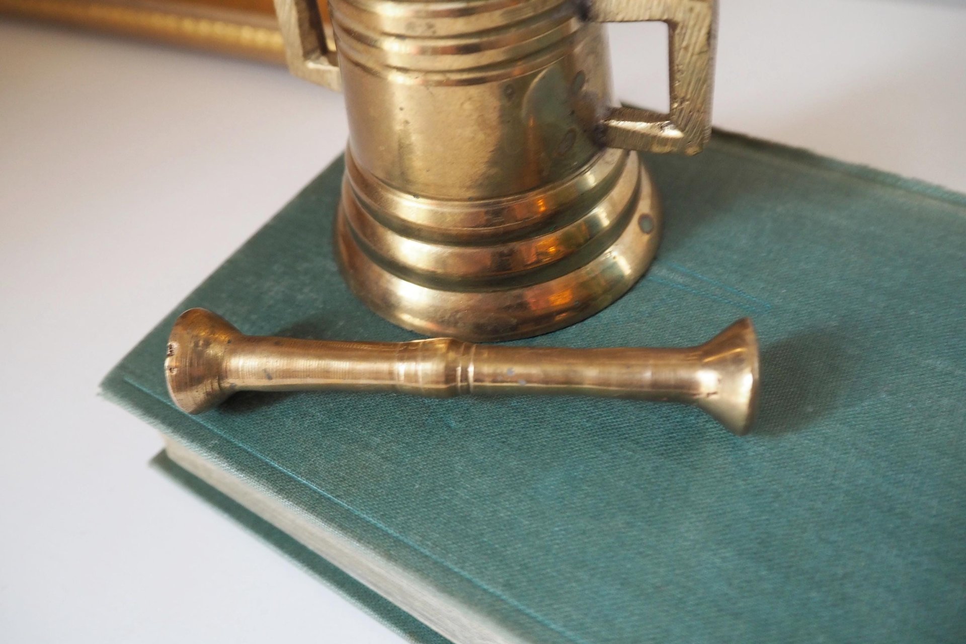 Vintage brass mortar and pestle | Vintage brass mortar | Small brass mortar