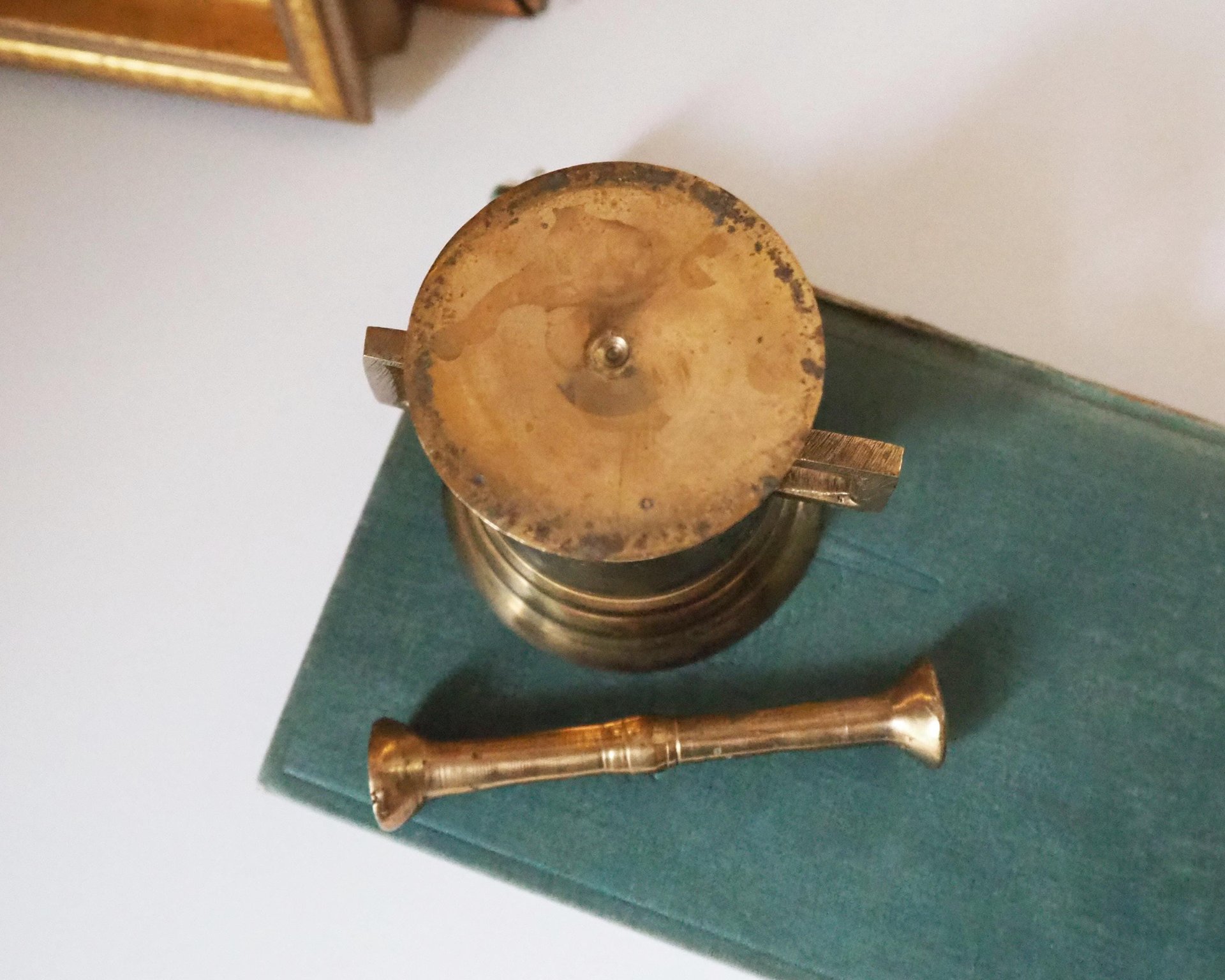 Vintage brass mortar and pestle | Vintage brass mortar | Small brass mortar