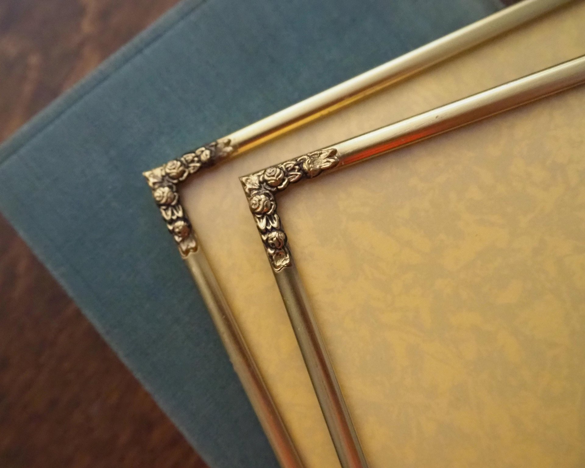 Set of two vintage photo frames | Vintage brass frames | Matching vintage frames | Vintage brass frame set | Vintage Jyden frames