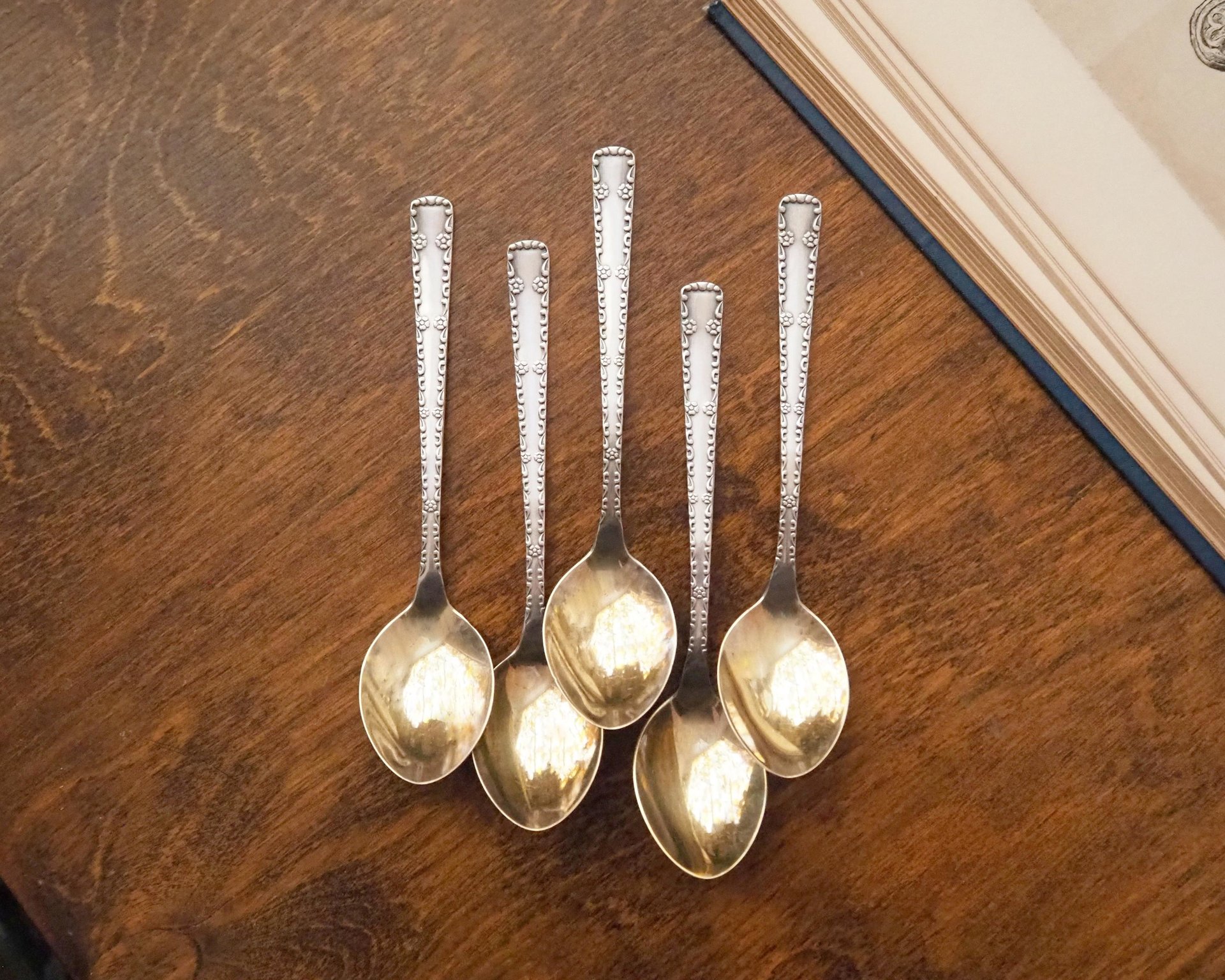 Set of five vintage teaspoons | Vintage alpacca silver teaspoons | Large teaspoons | Ornate teaspoons | USSR teaspoons