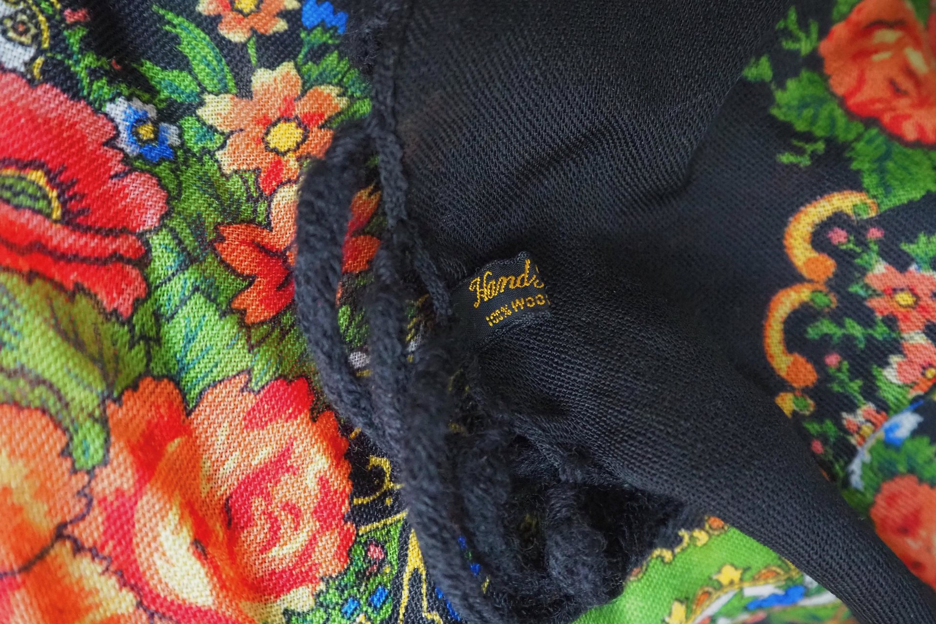 Vintage floral scarves | Floral scarf with a fringe | Vintage wool scarf | Vintage wool shawl | Vintage floral scarf