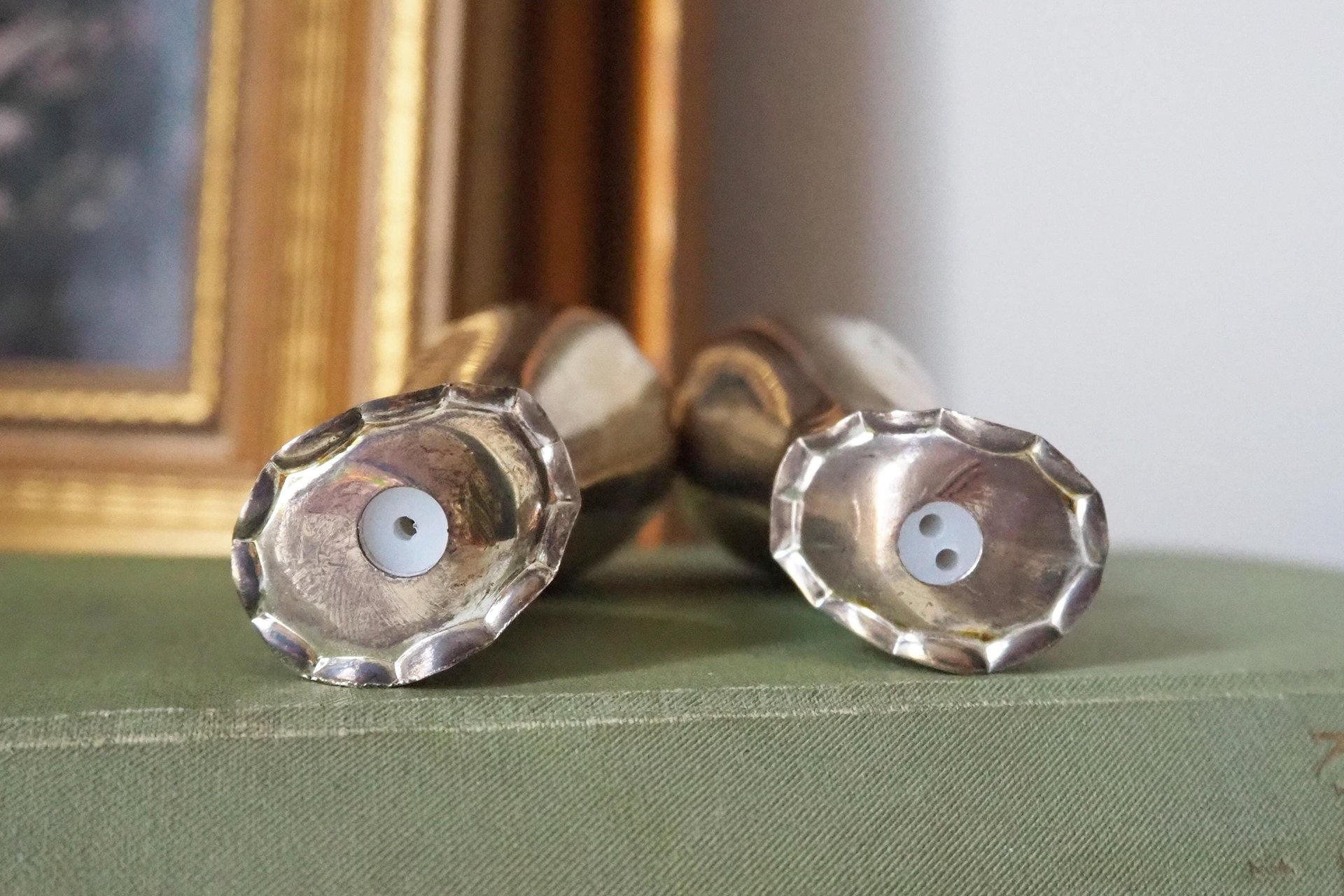 Vintage salt and pepper shakers | Swan salt and pepper shakers | Silver plated salt and pepper shakers | Salt and pepper shaker set