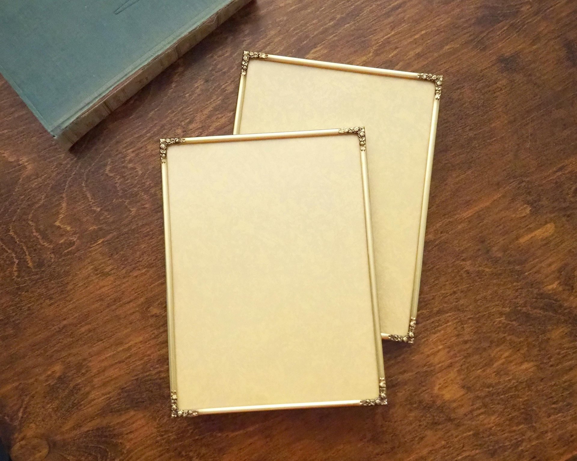 Set of two vintage photo frames | Vintage brass frames | Matching vintage frames | Vintage brass frame set | Vintage Jyden frames