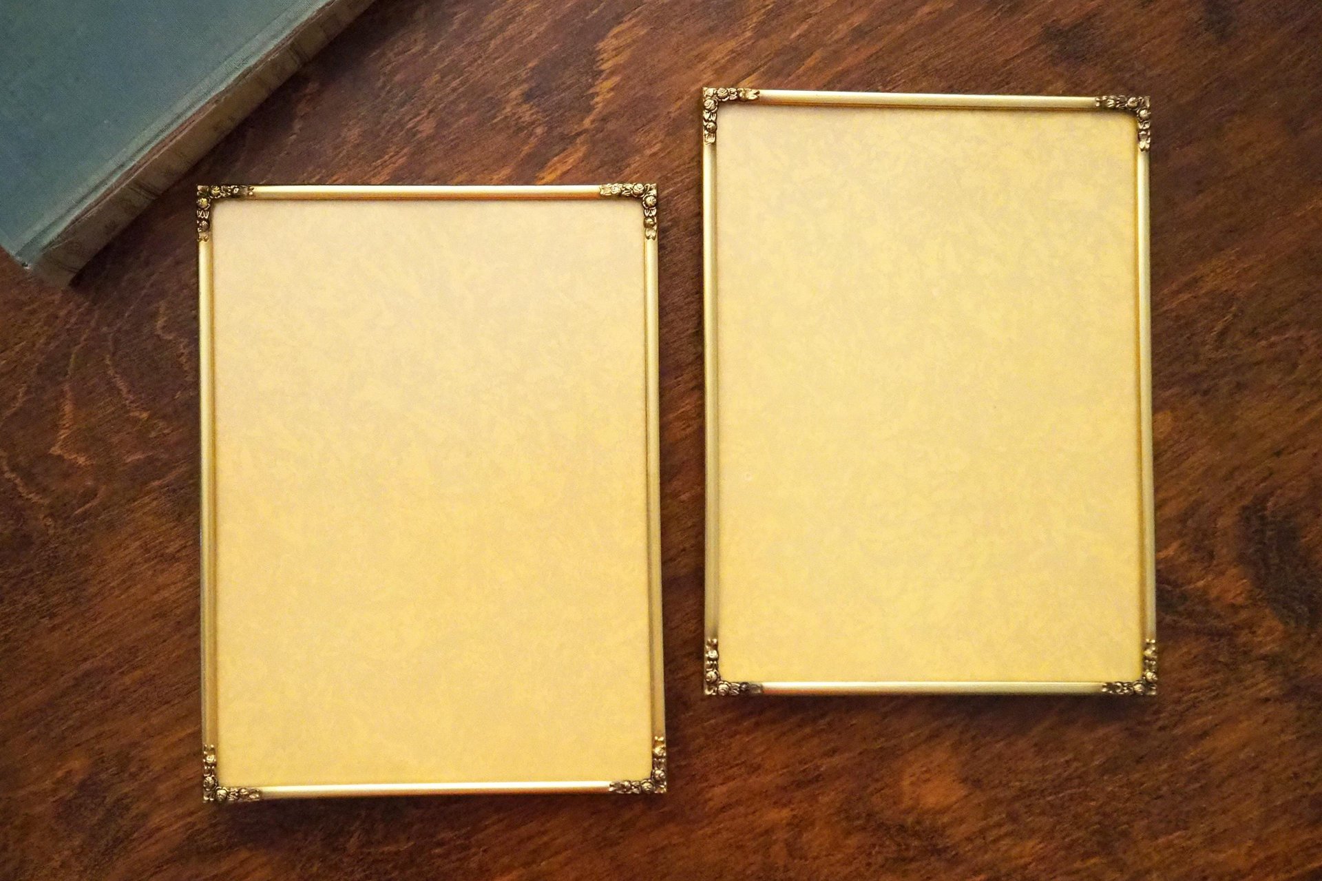 Set of two vintage photo frames | Vintage brass frames | Matching vintage frames | Vintage brass frame set | Vintage Jyden frames