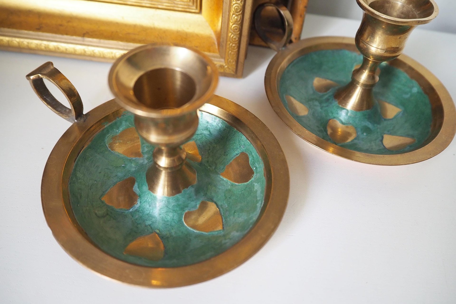 Set of two vintage chamber candlestick holders | Chamber candlestick holders | Vintage brass candleholders | Enamelled brass candle holders