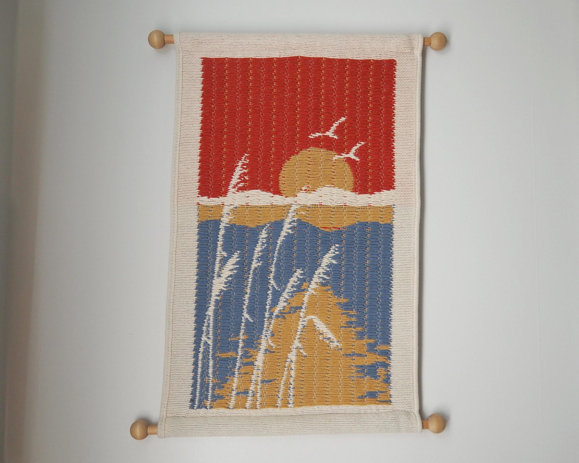 Vintage wall hanging | Sunset wall hanging | Vintage tapestry | Scandinavian woven textile | Made in Finland | Vintage wall tapestry
