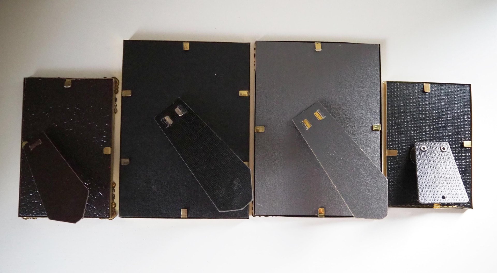 Set of four vintage photo frames | Set of four mismatched vintage frames | Vintage brass picture frames | Vintage brass frame set