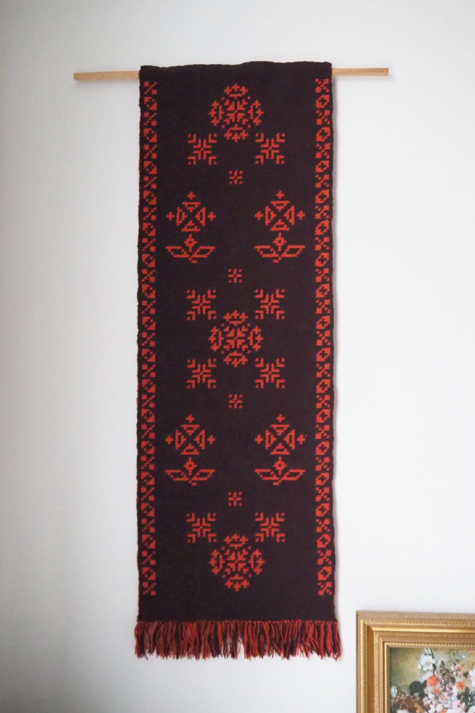 Vintage wall hanging | Long wall hanging | Scandinavian wall hanging | Vintage wall tapestry | Handmade wall tapestry | Reversible tapestry